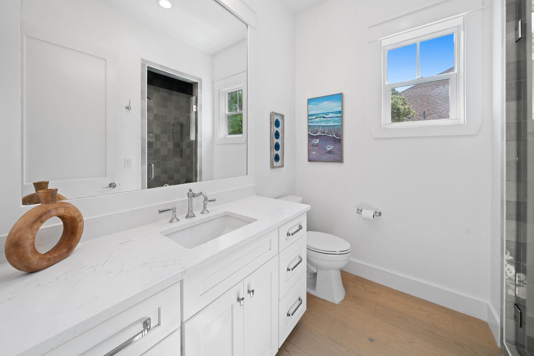 Woodward Dr - Residential