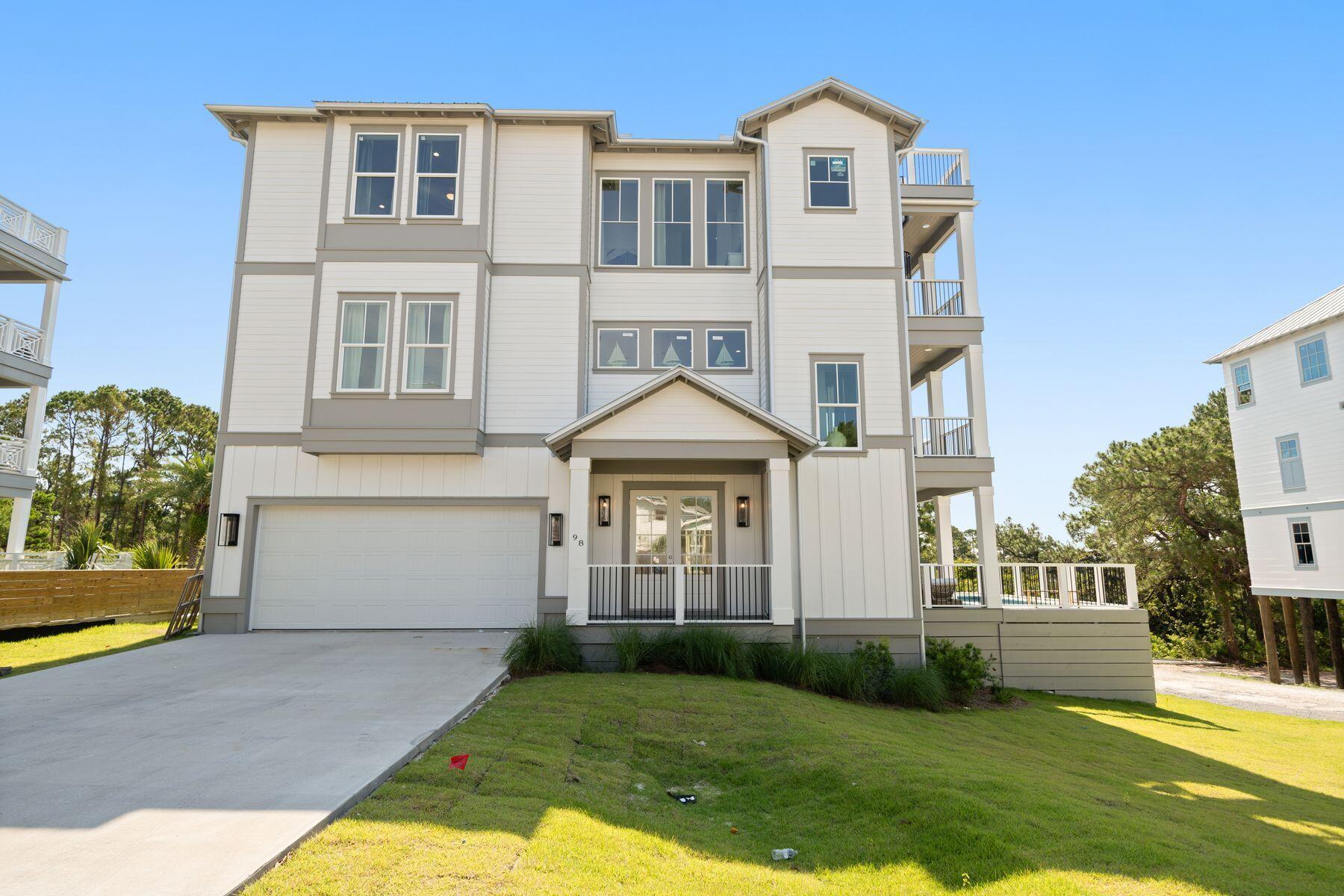 Woodward Dr - Residential