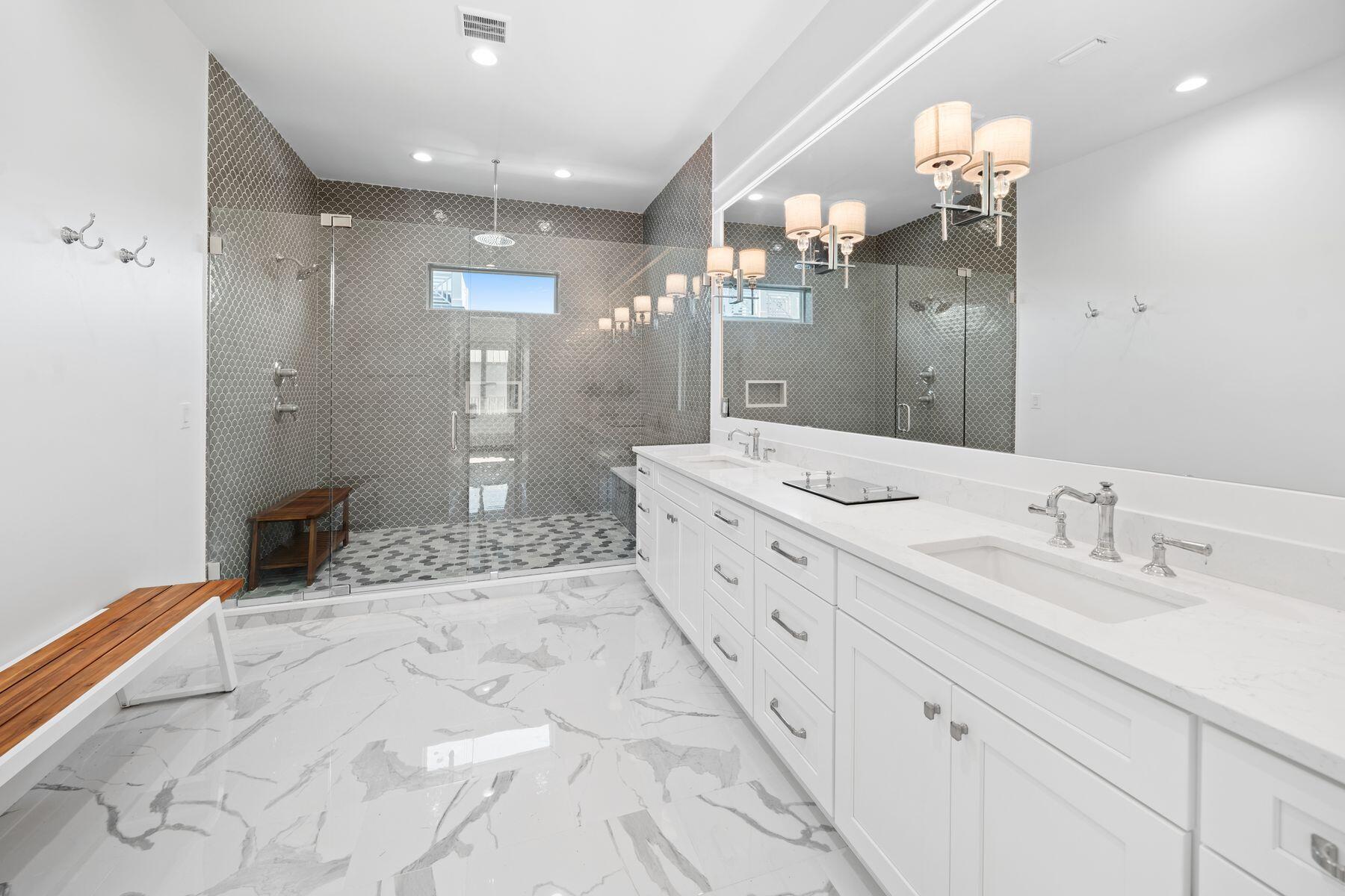 Woodward Dr - Residential