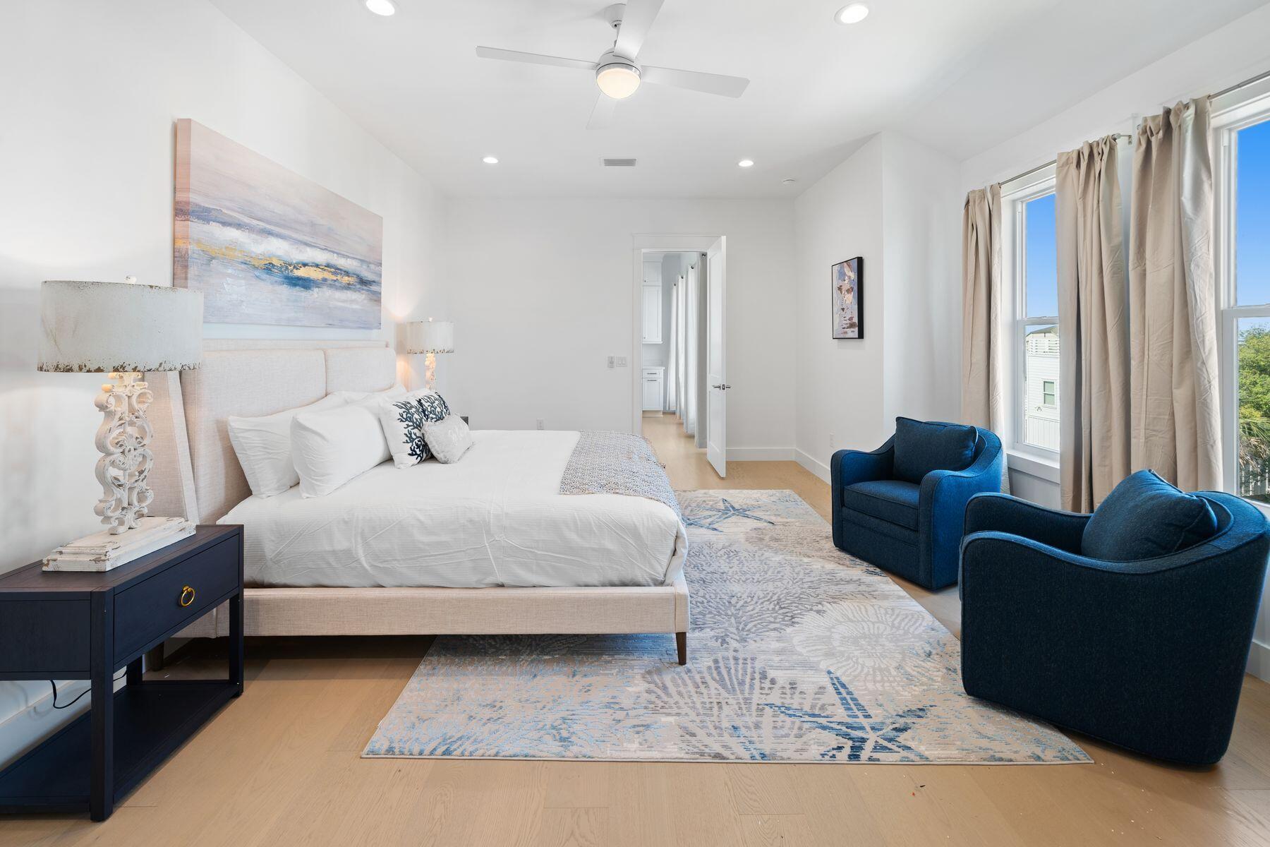 Woodward Dr - Residential