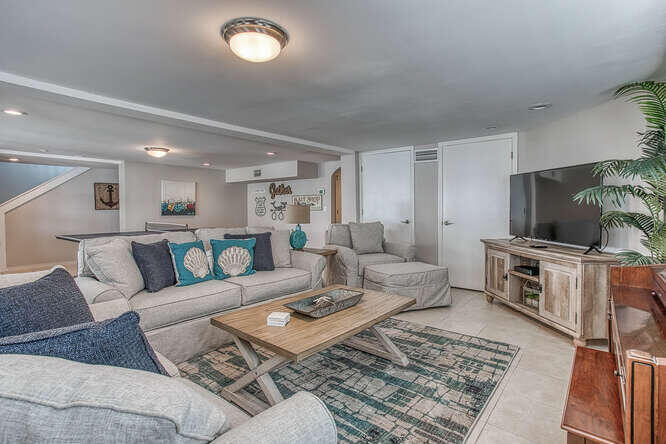 HOLIDAY ISLE - Residential