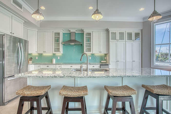 HOLIDAY ISLE - Residential