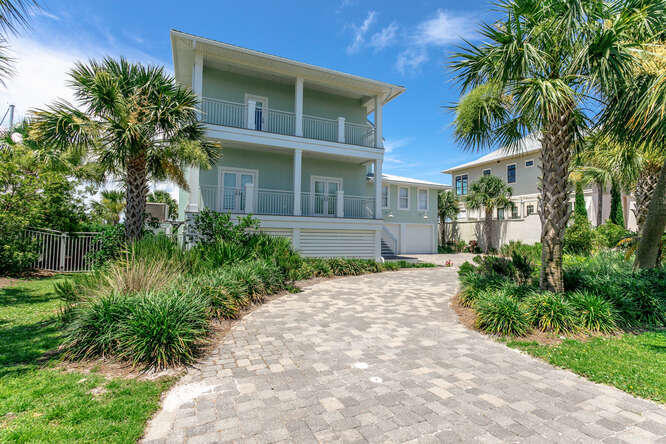 HOLIDAY ISLE - Residential
