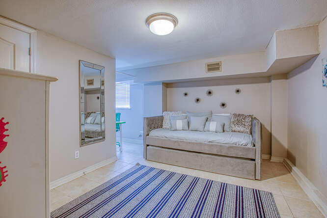 HOLIDAY ISLE - Residential