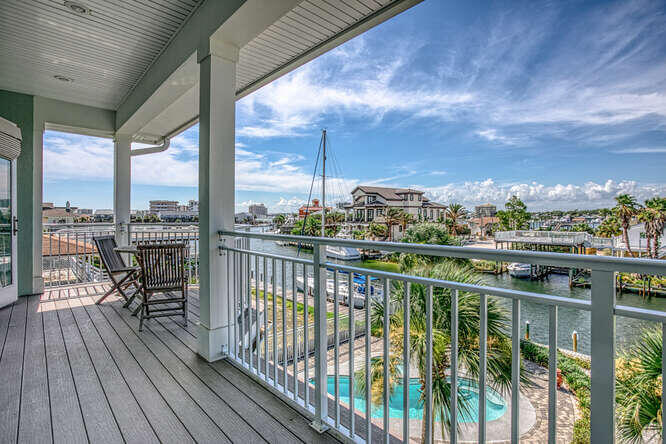 HOLIDAY ISLE - Residential
