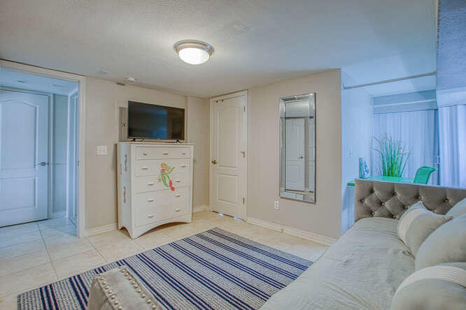HOLIDAY ISLE - Residential