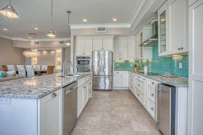 HOLIDAY ISLE - Residential