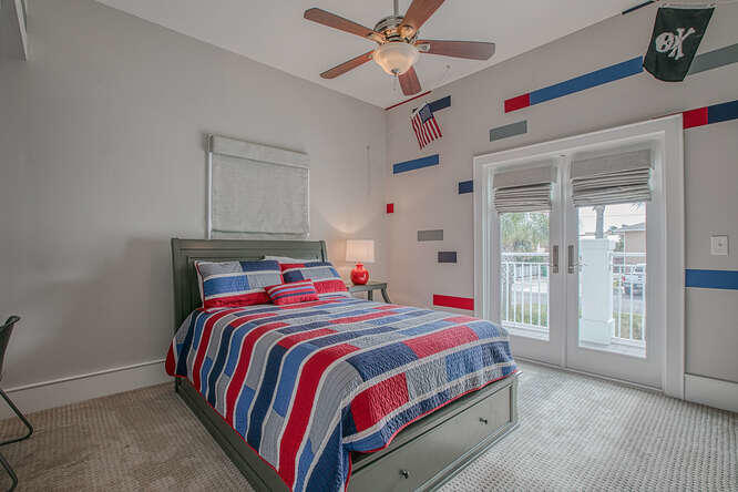 HOLIDAY ISLE - Residential