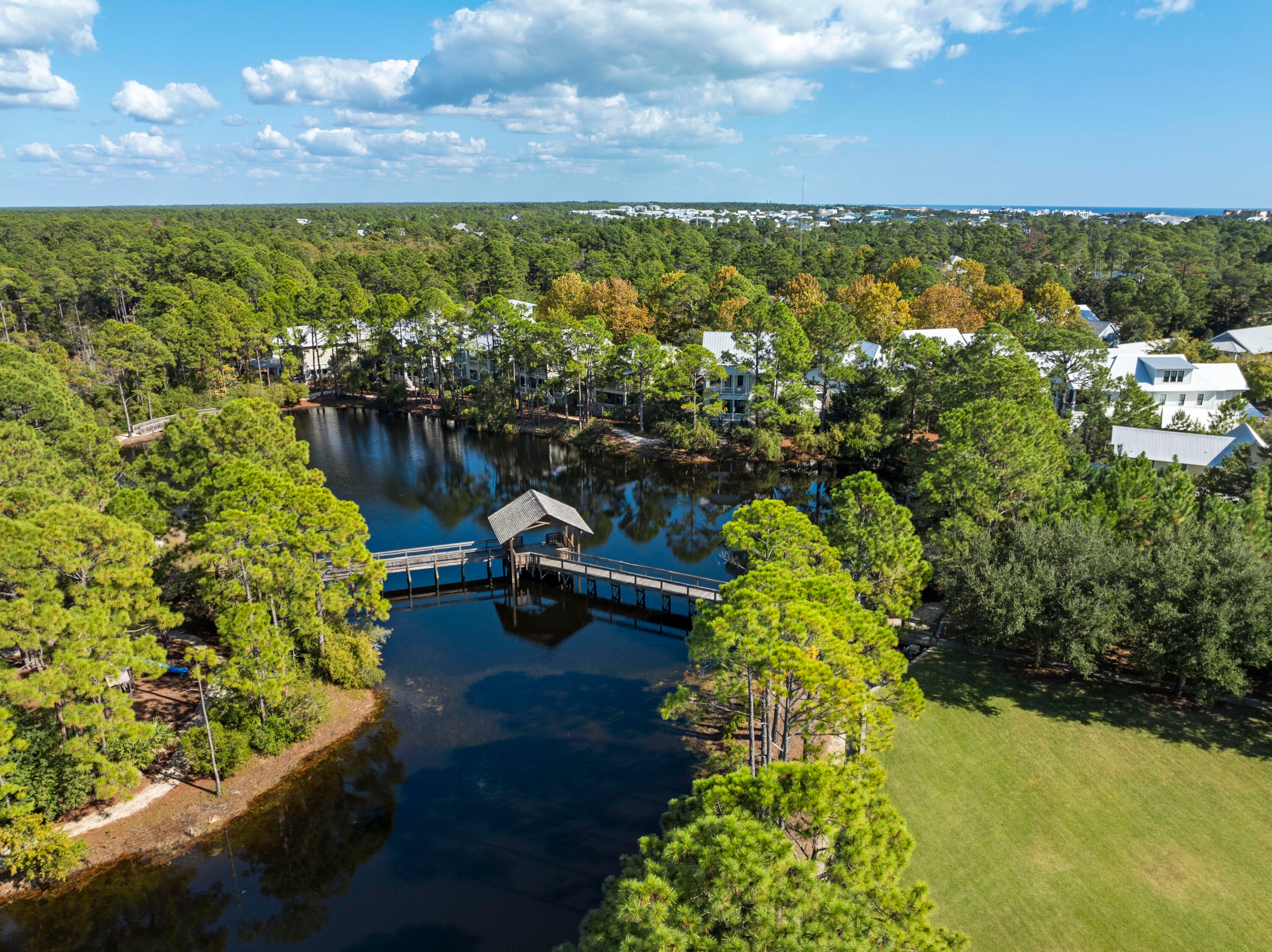 FOREST LAKES - Residential