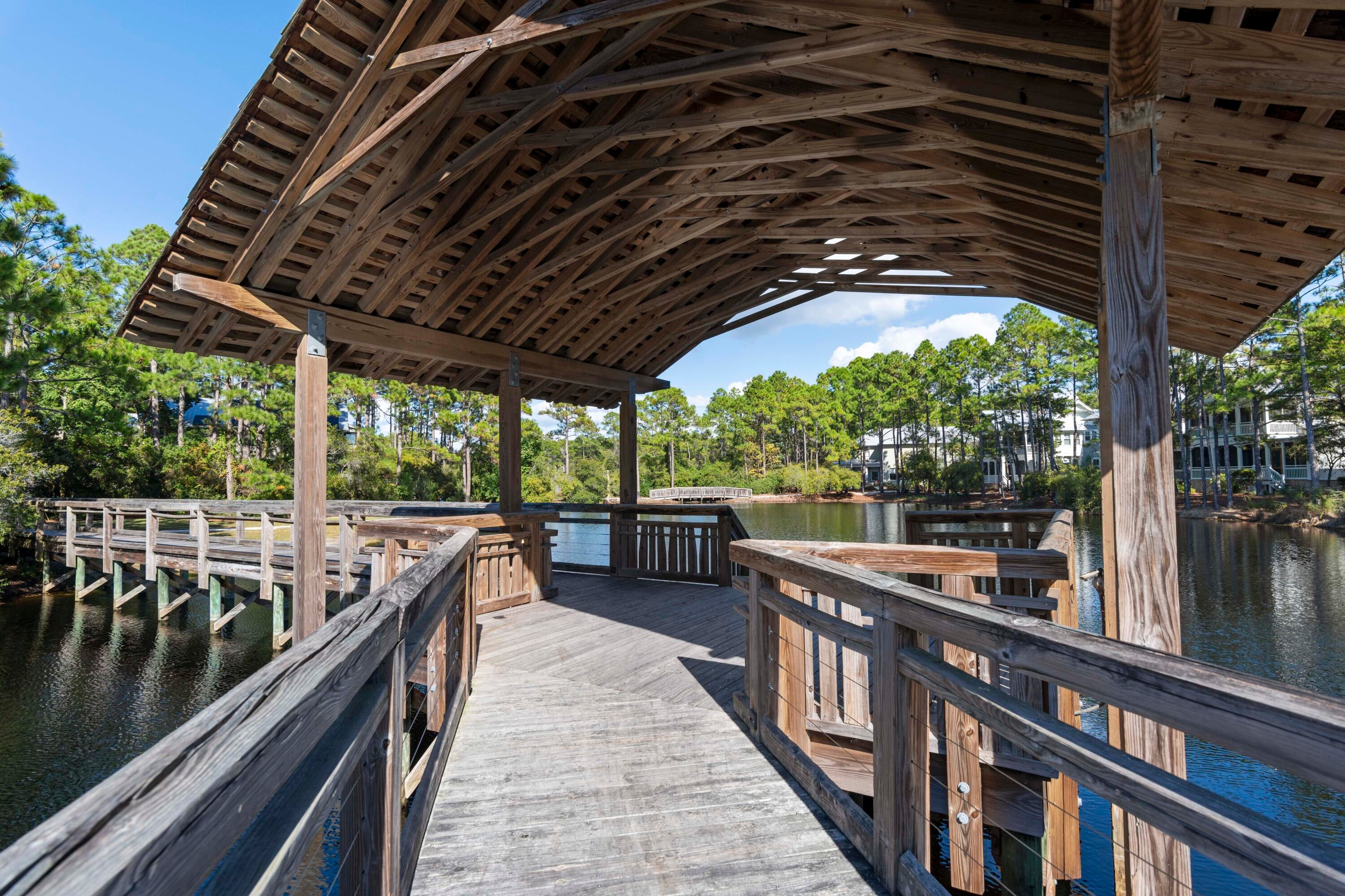 FOREST LAKES - Residential