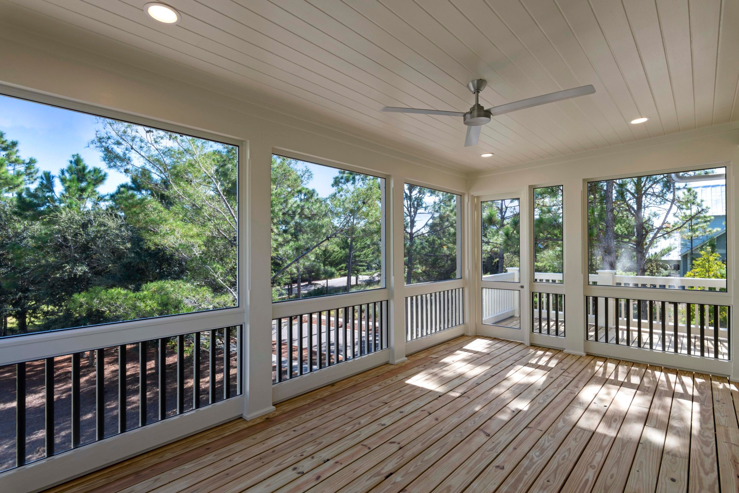 FOREST LAKES - Residential