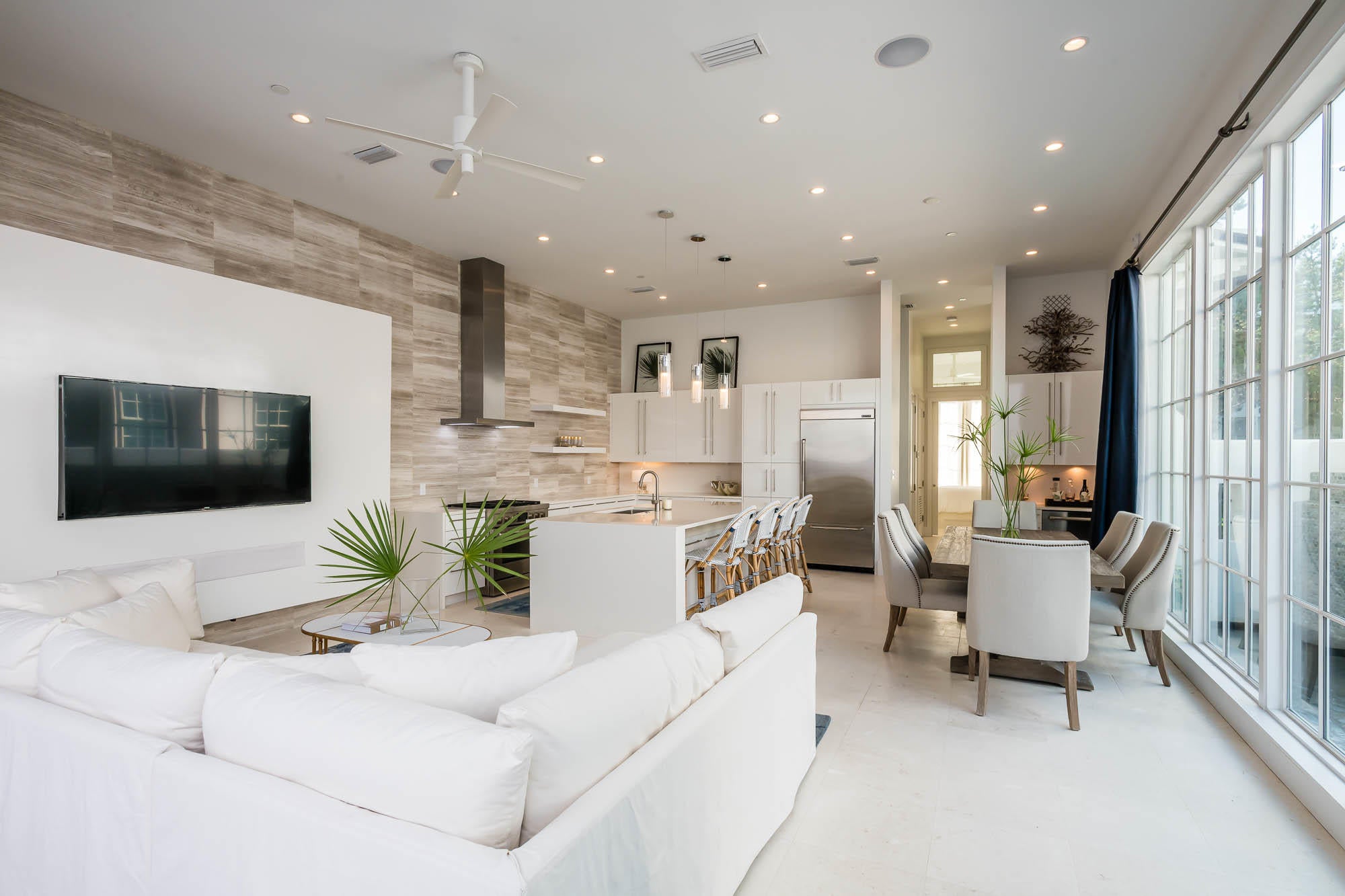 ALYS BEACH - Residential