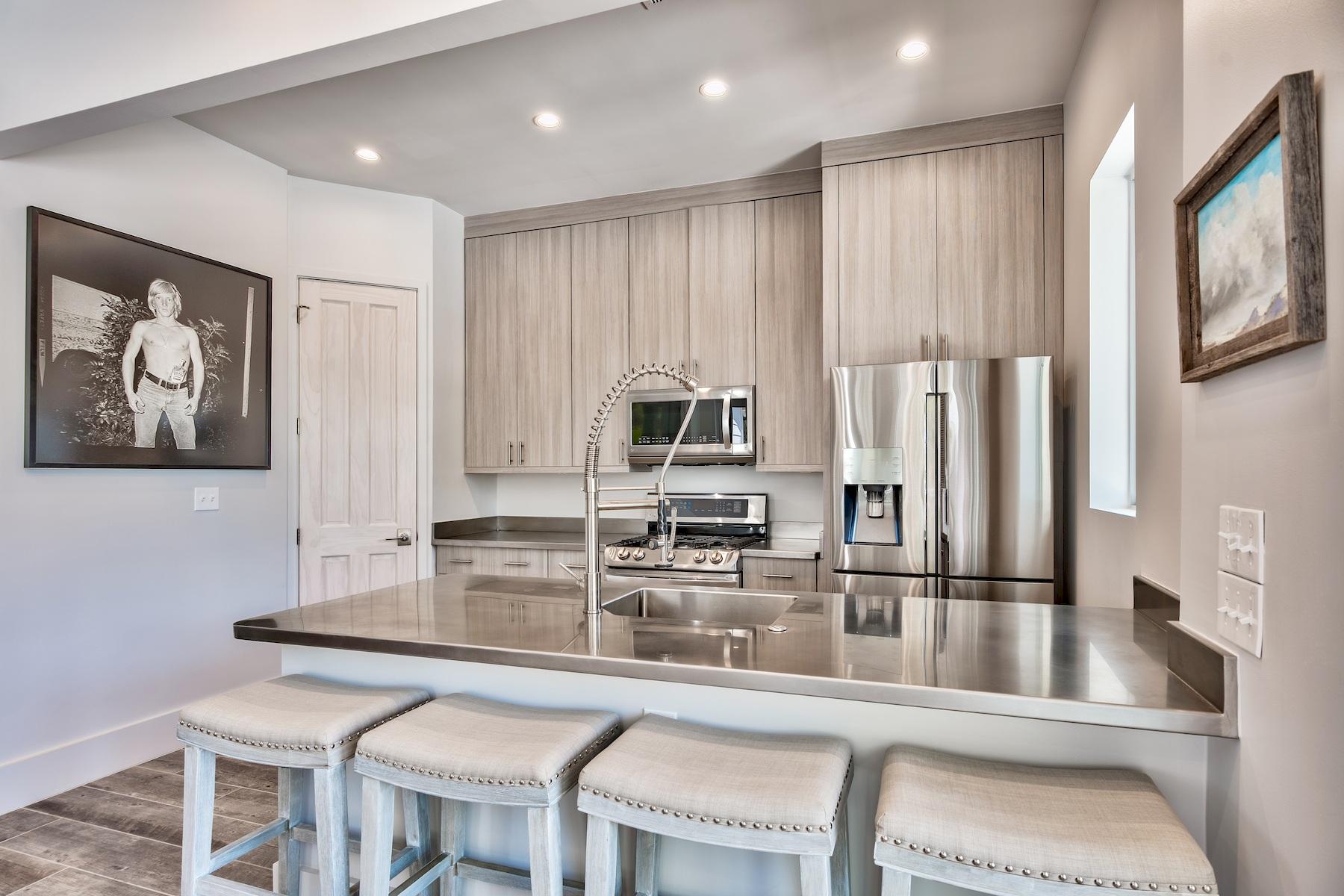 GRAYTON BEACH - Residential