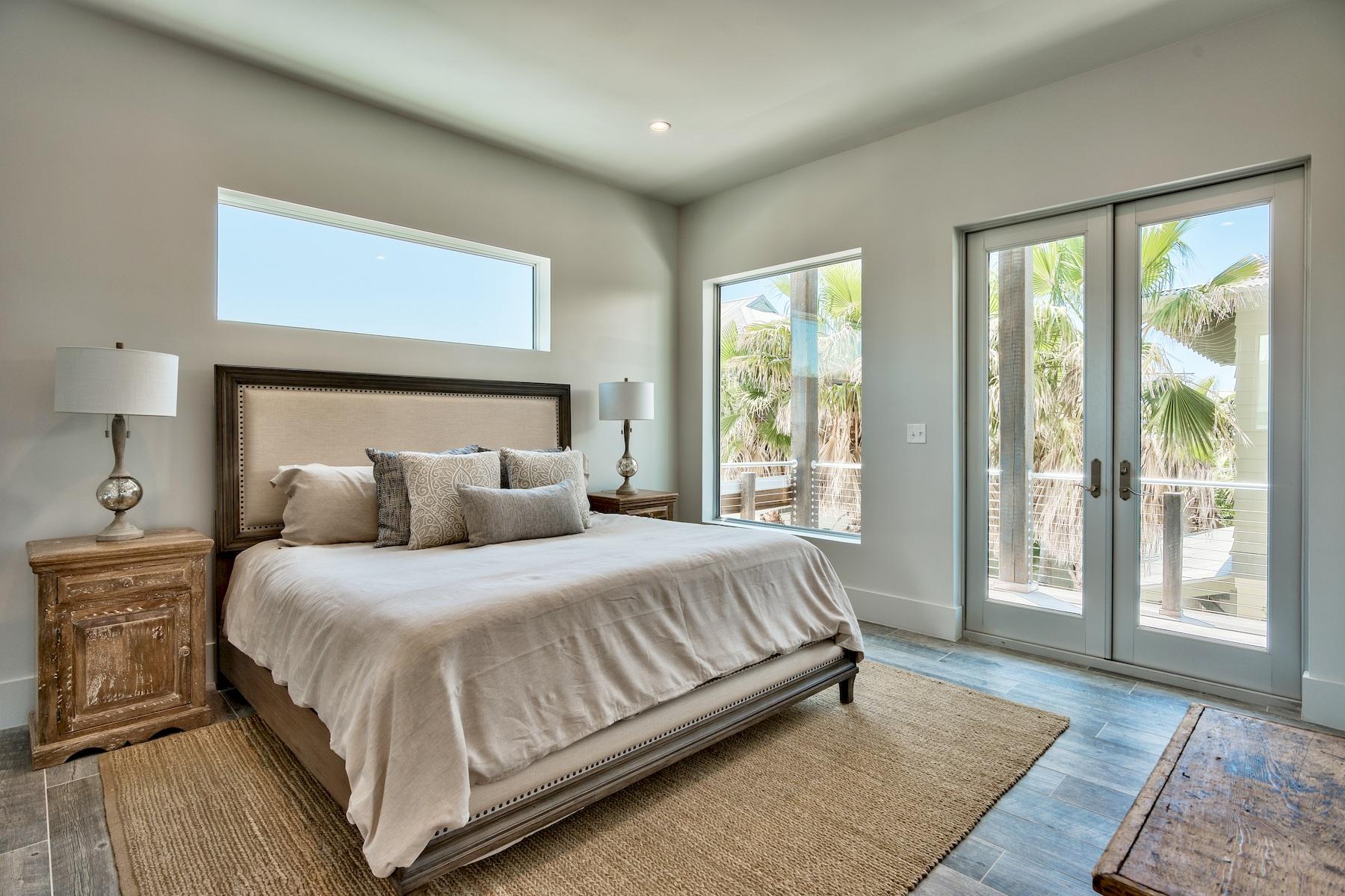 GRAYTON BEACH - Residential