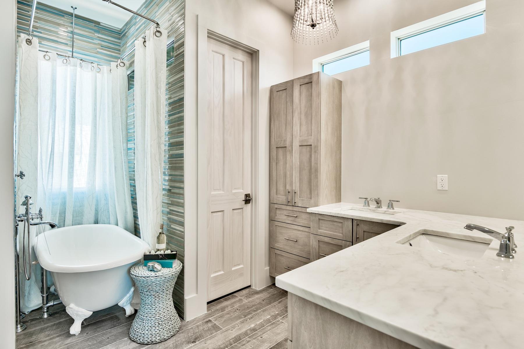GRAYTON BEACH - Residential