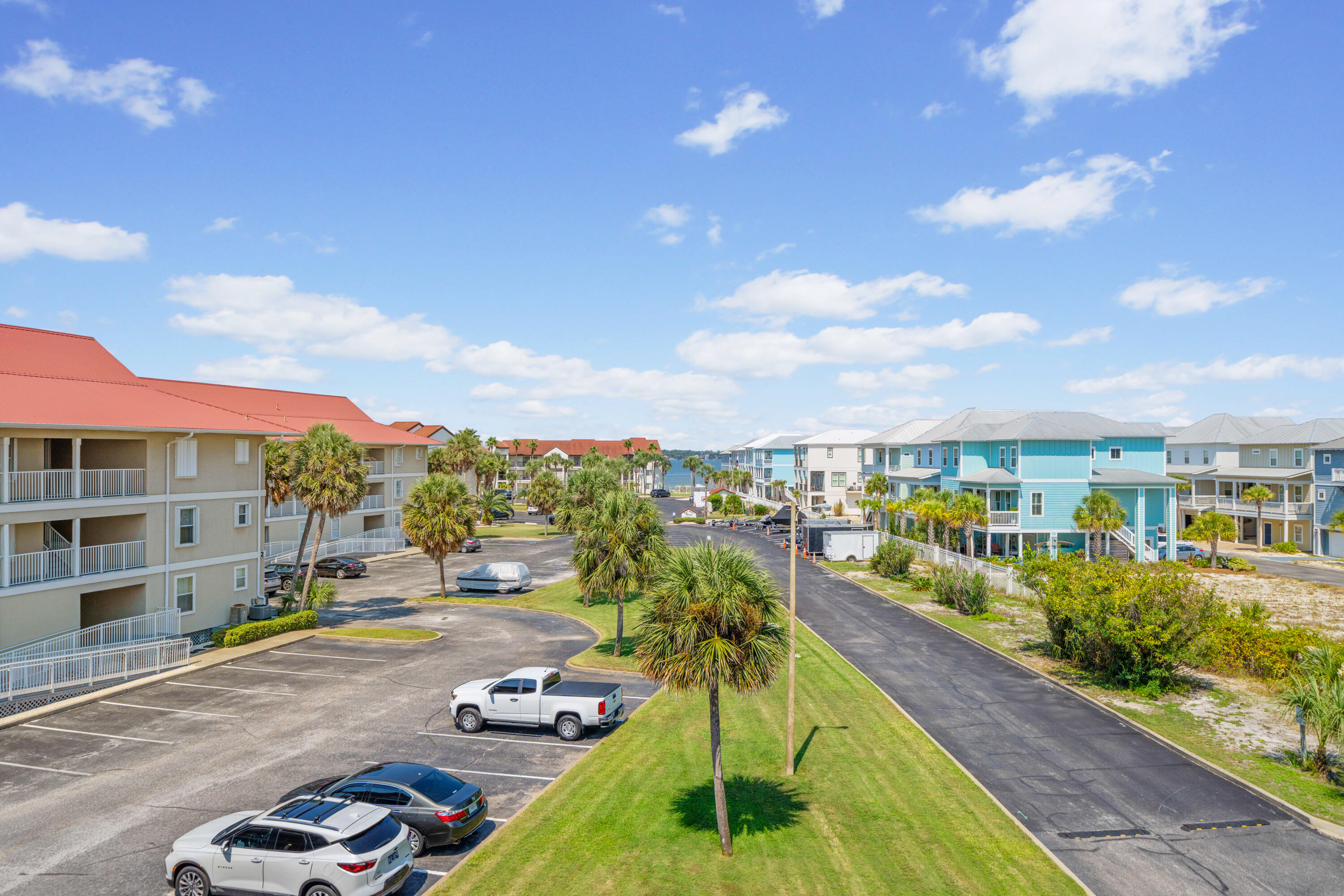 SUNSET HARBOUR VILLAS CONDO - Residential