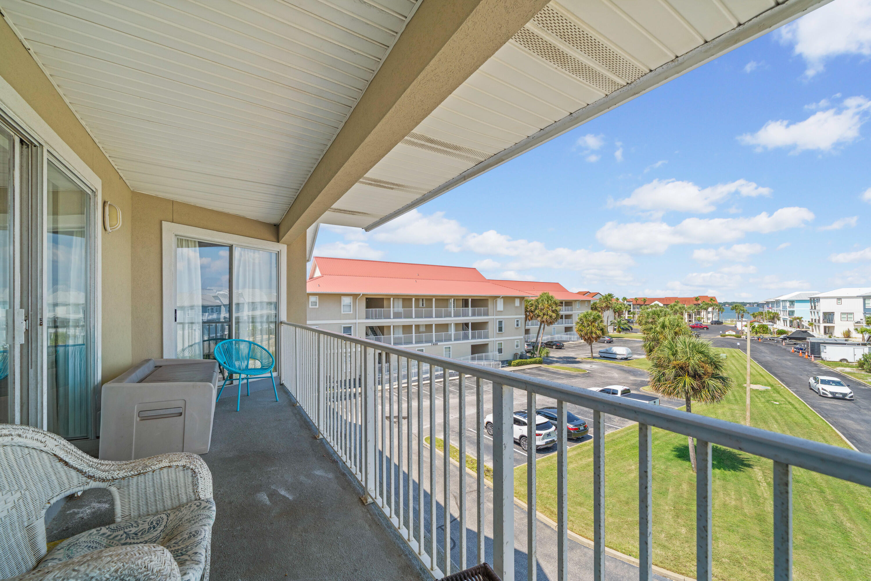 SUNSET HARBOUR VILLAS CONDO - Residential