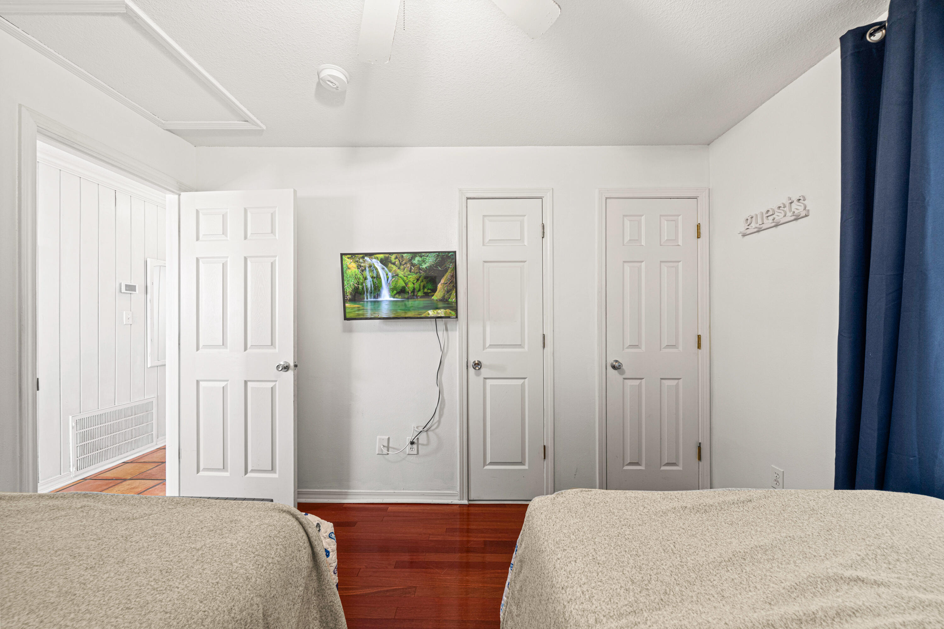 SUNSET HARBOUR VILLAS CONDO - Residential