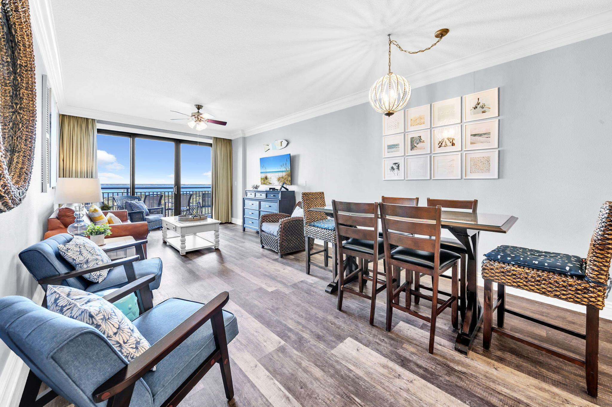 EMERALD GRANDE - Residential