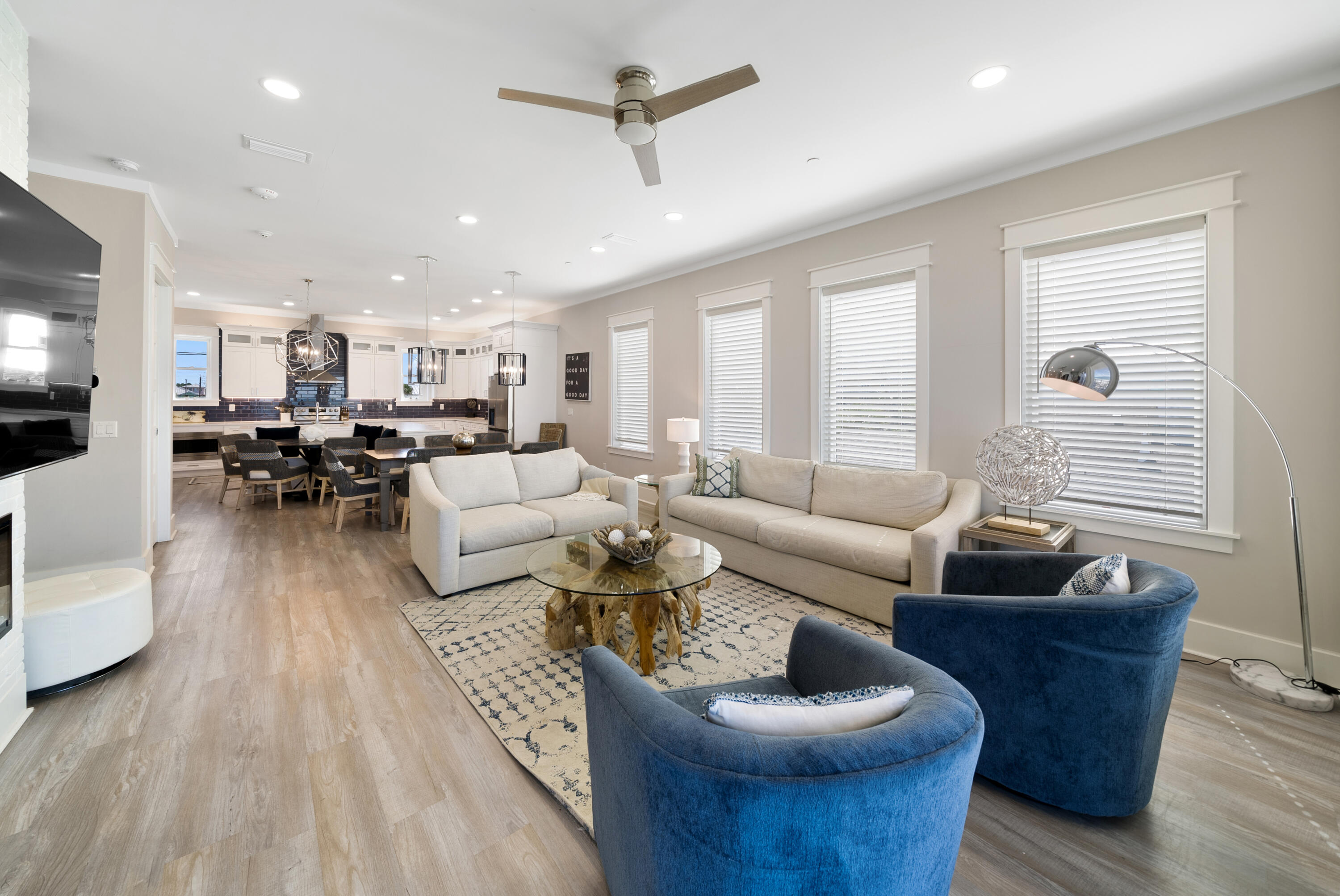 CRESCENT BEACH UNIT 1 - Residential