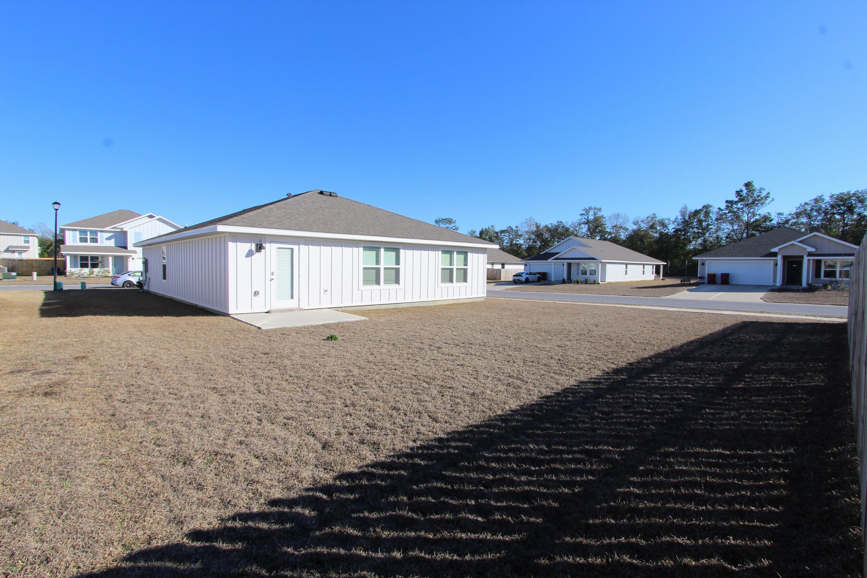 SHOAL RIVER LANDING PHASE 3A - Residential Lease