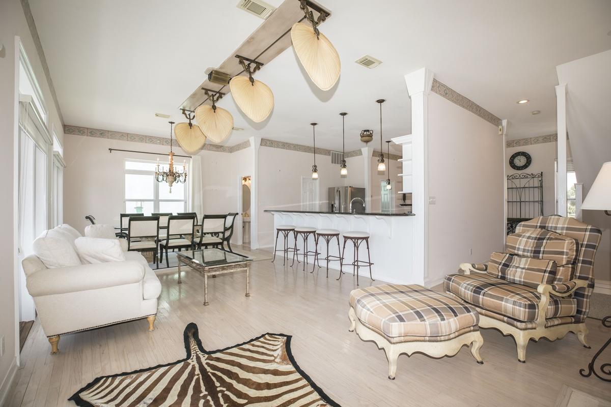 WARREN HEIGHTS - Residential