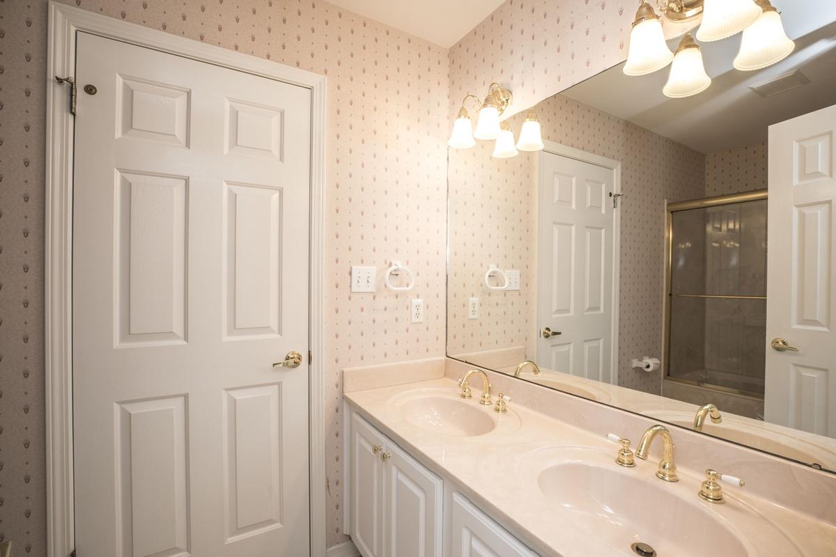 WARREN HEIGHTS - Residential