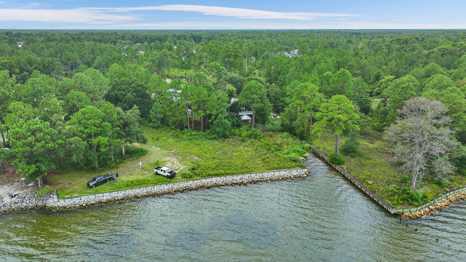 LOT 1 EDEN PARC REPLAT PB 29-1 - Land