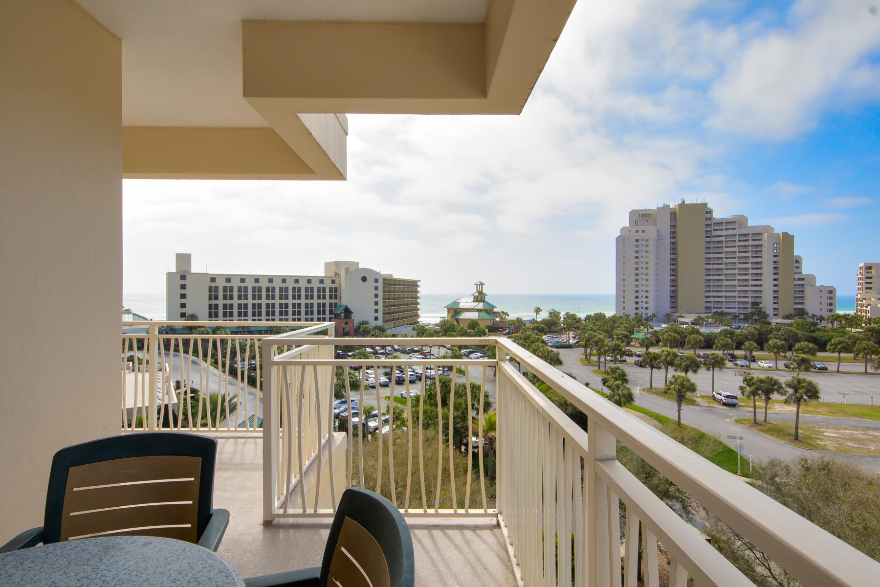 LUAU II - Residential