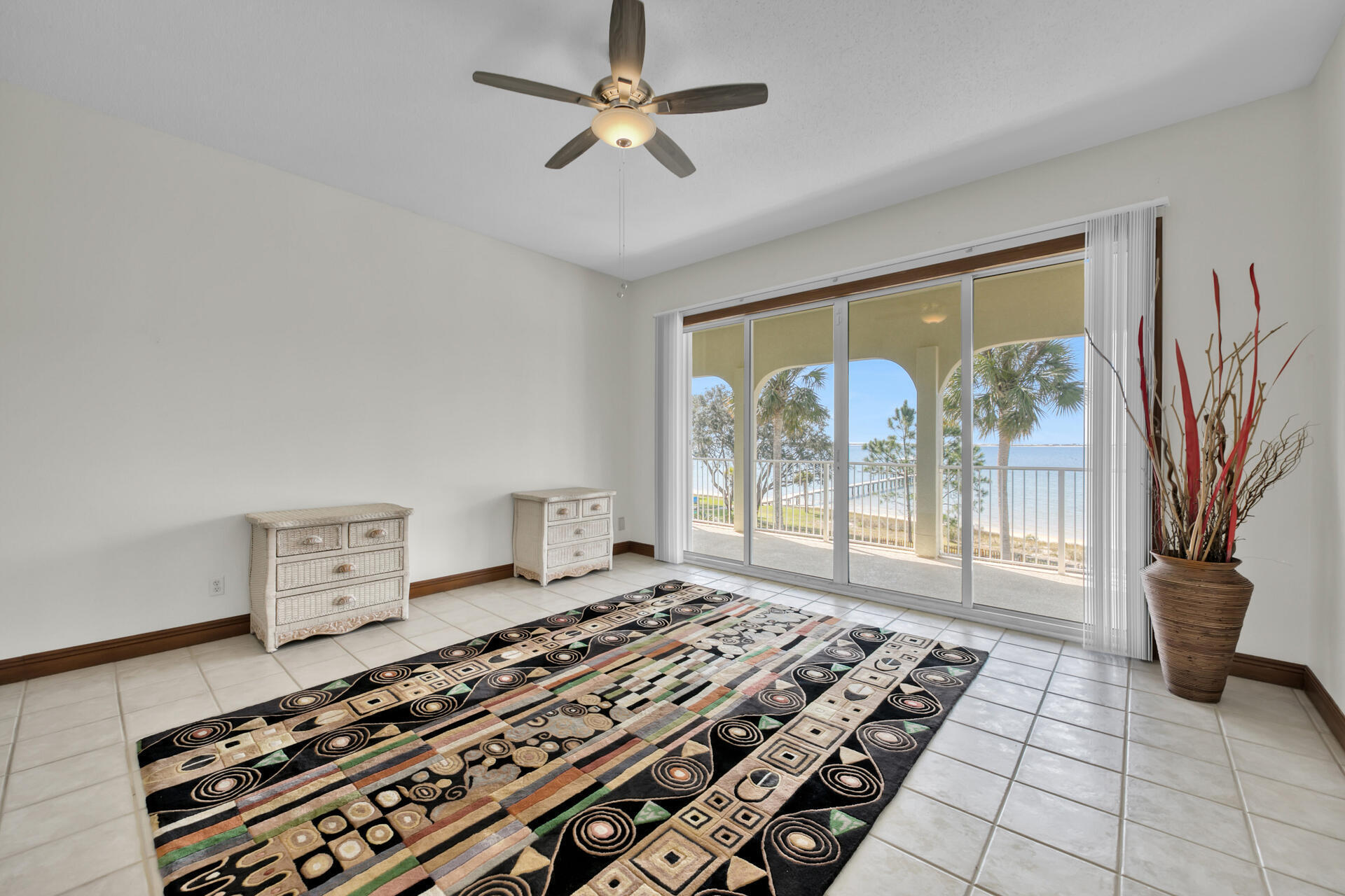 FOREST SHORES - Residential
