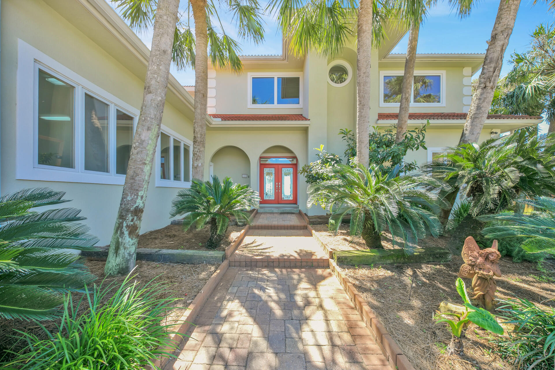 FOREST SHORES - Residential