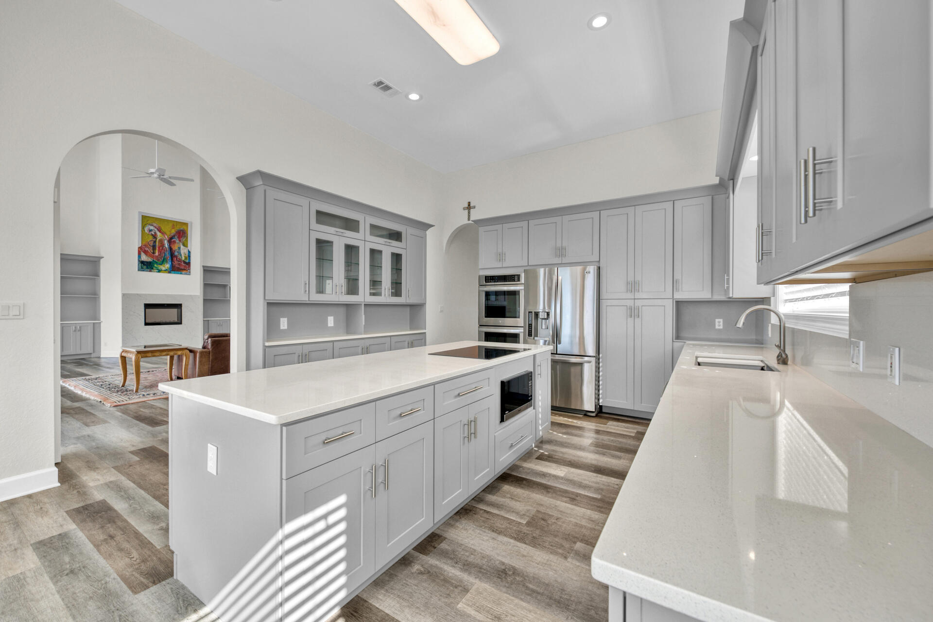 FOREST SHORES - Residential