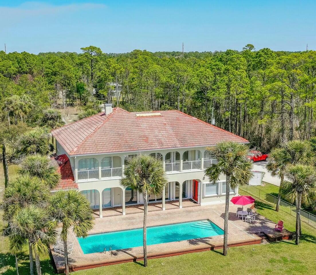 FOREST SHORES - Residential
