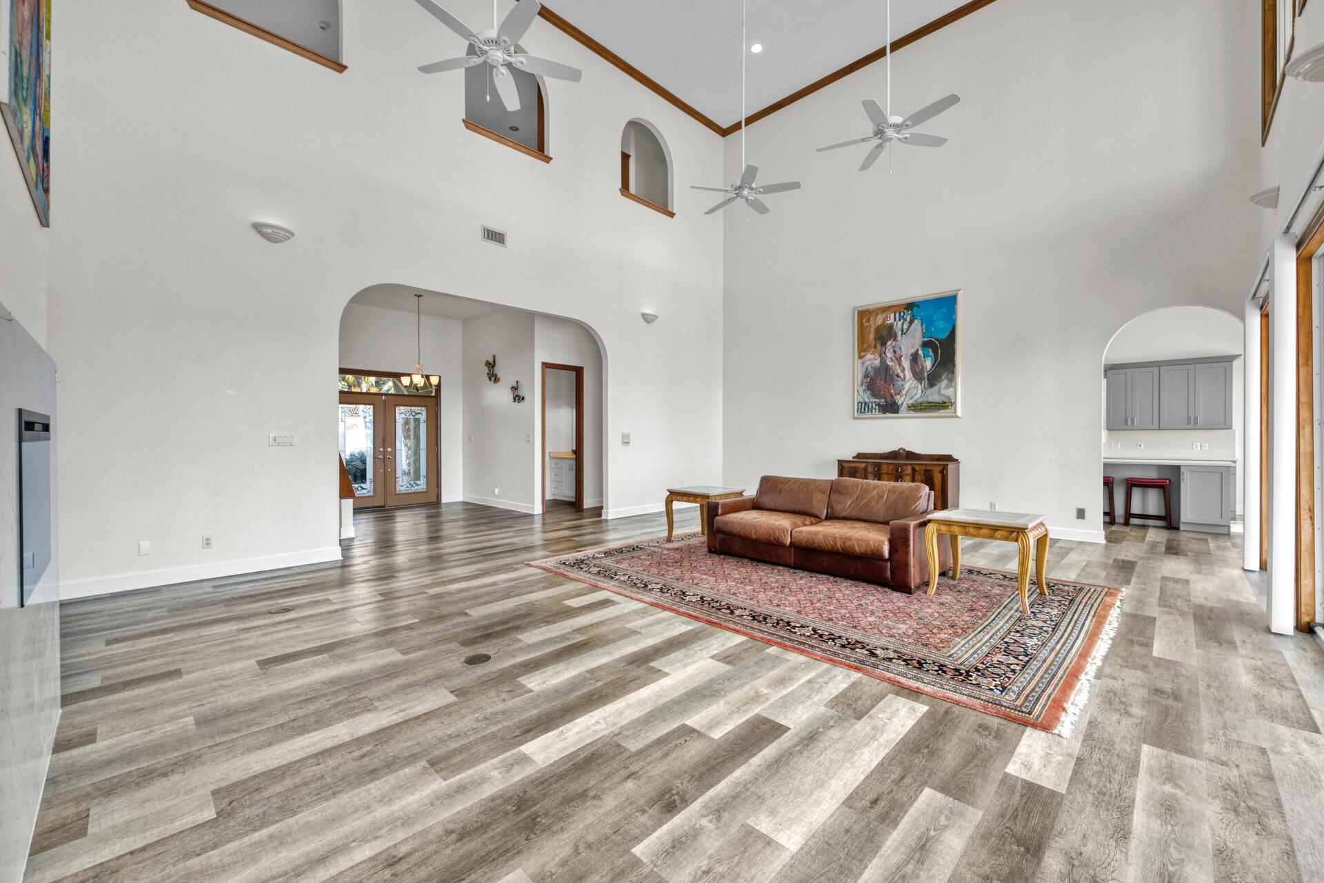 FOREST SHORES - Residential