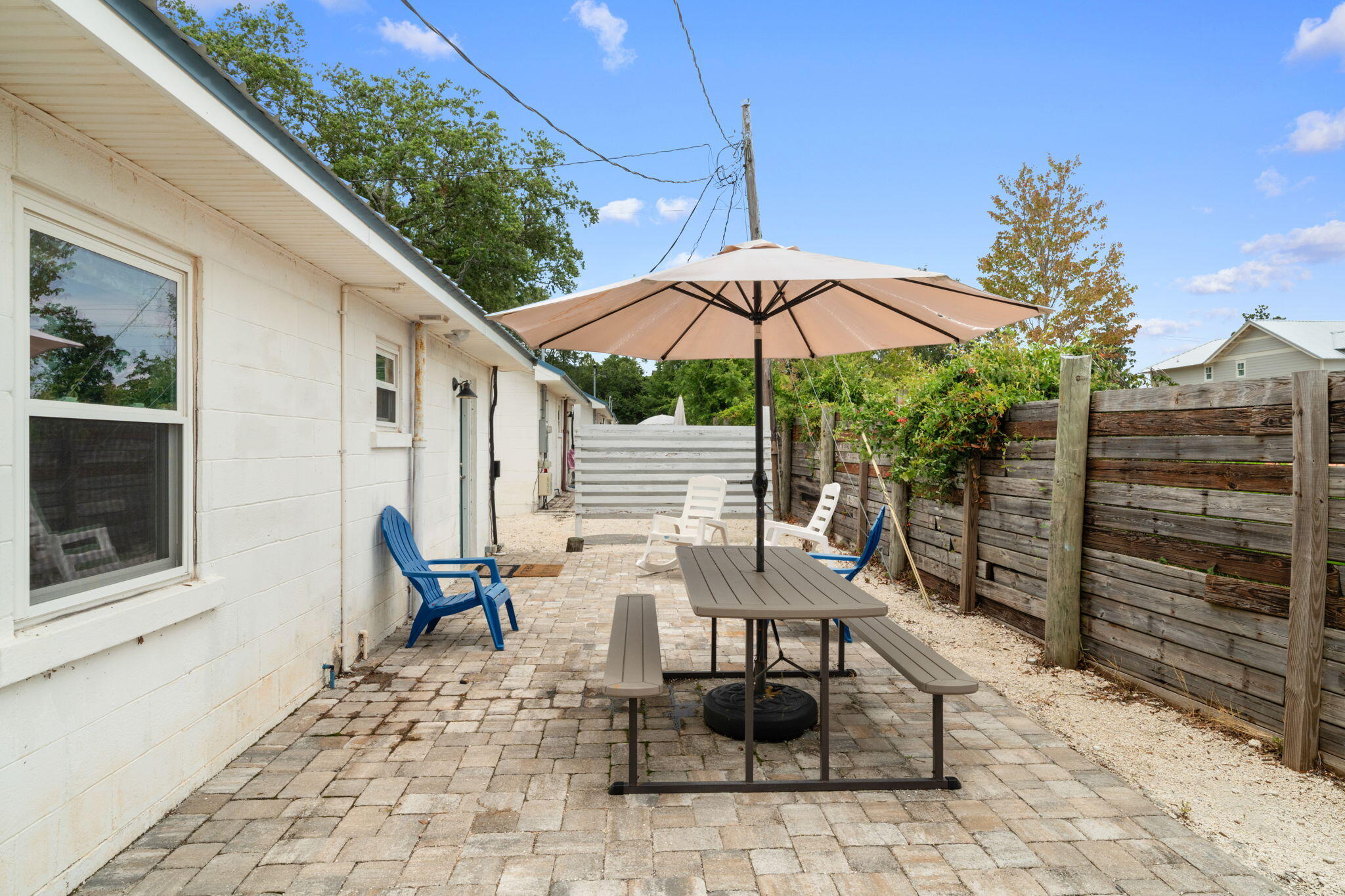 CRESCENT SHORES - Residential