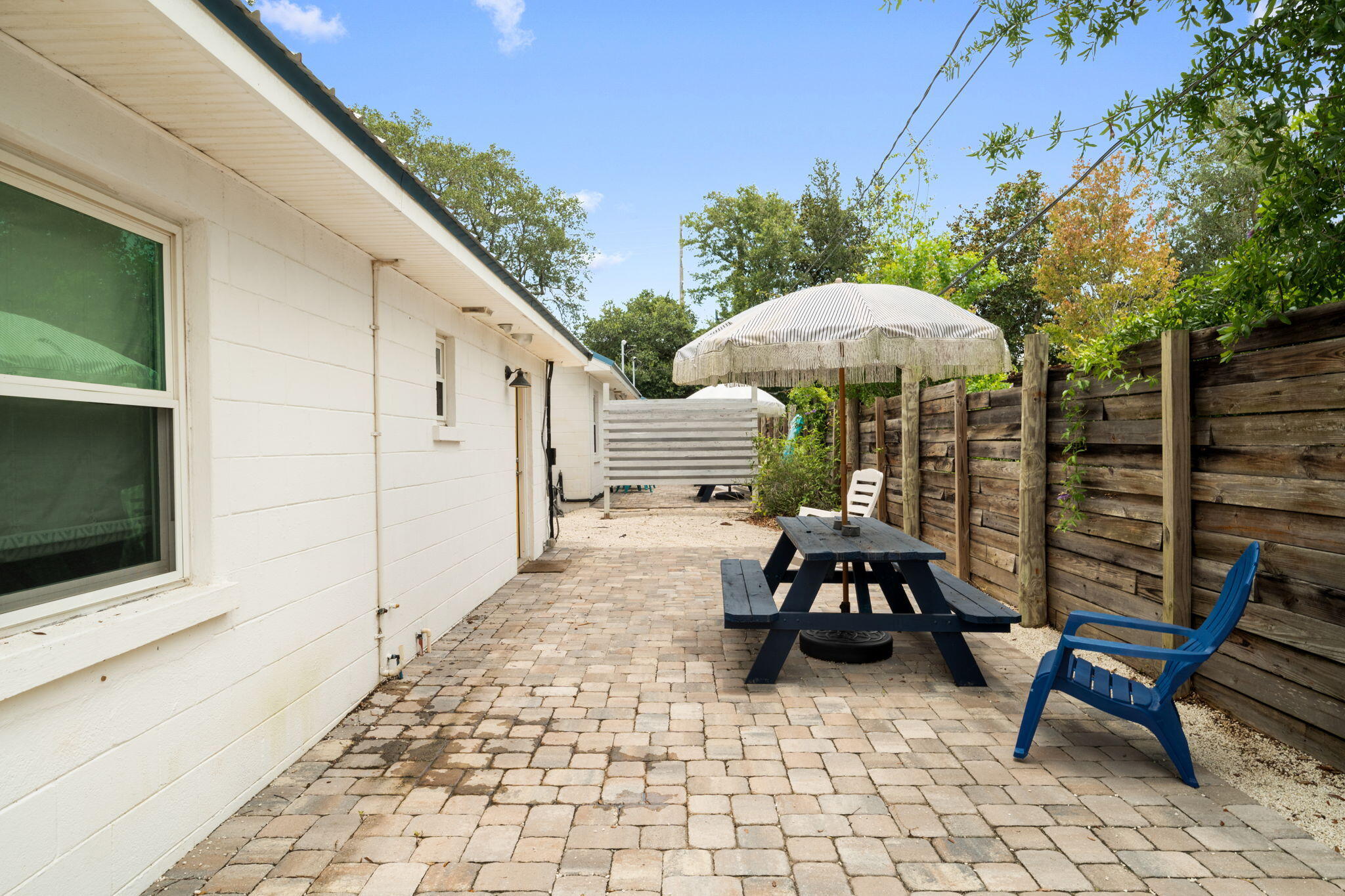 CRESCENT SHORES - Residential
