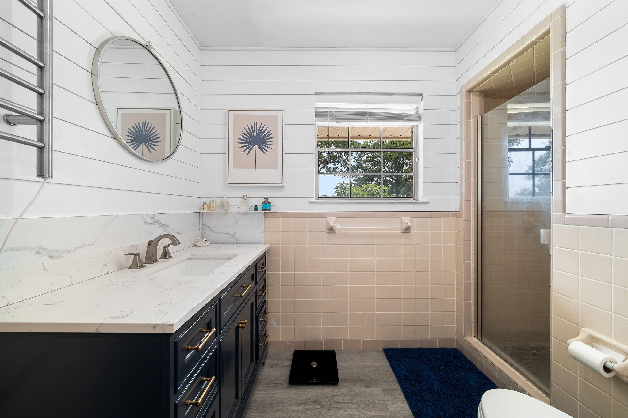 CRESCENT SHORES - Residential
