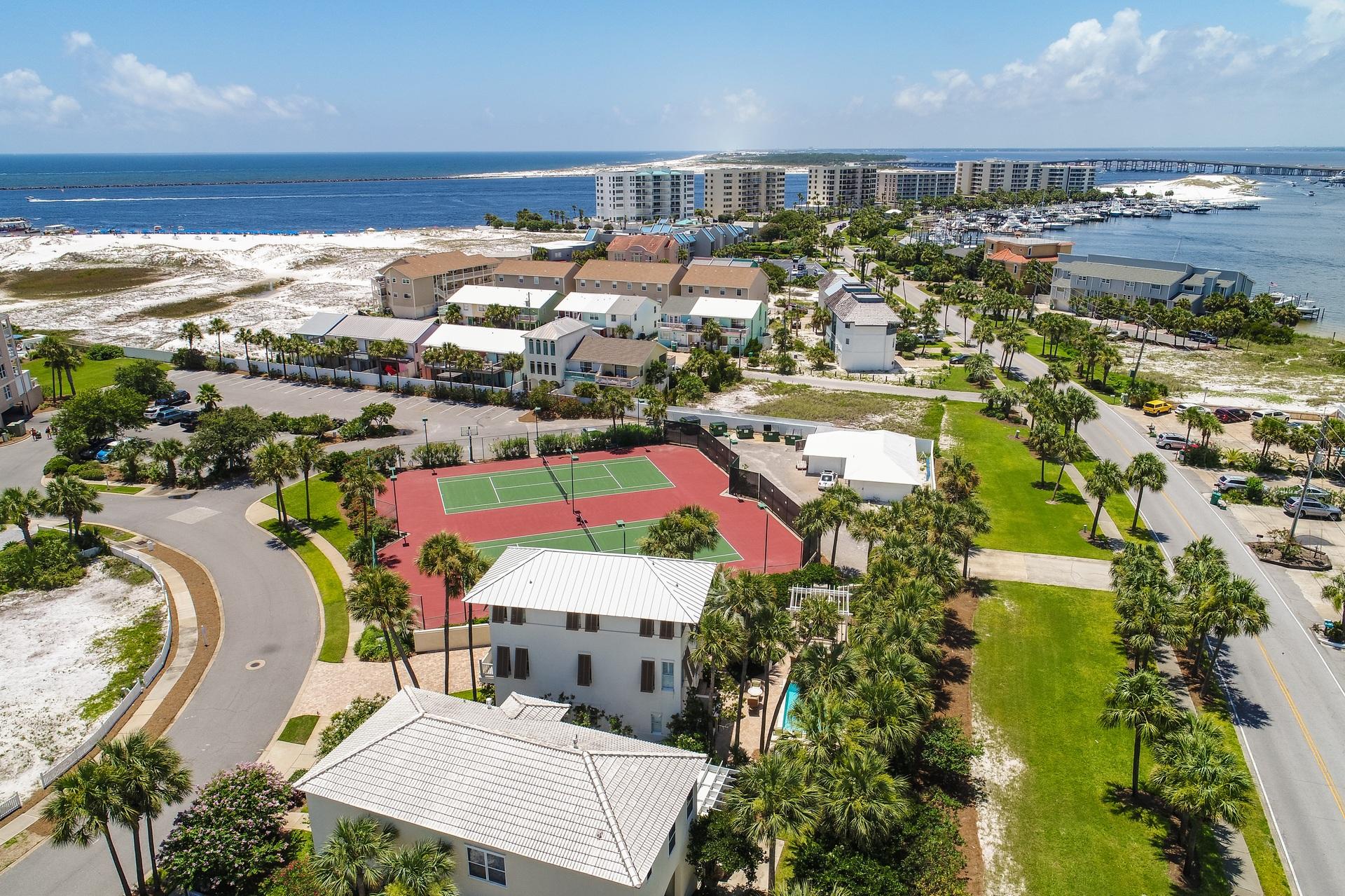 DESTIN POINTE - Residential