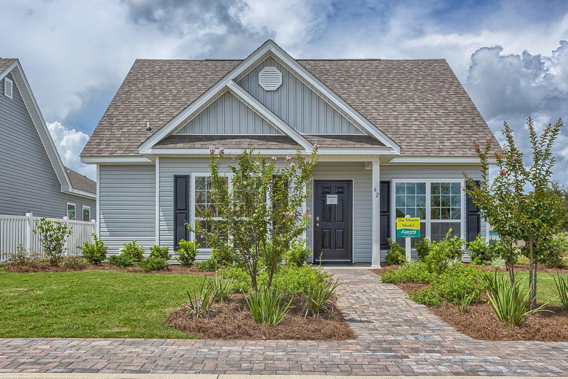 HAMMOCK BAY - Residential