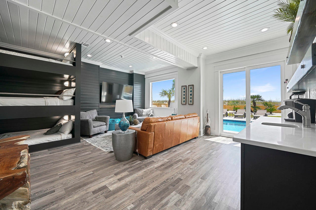 DUNES OF DESTIN - Residential