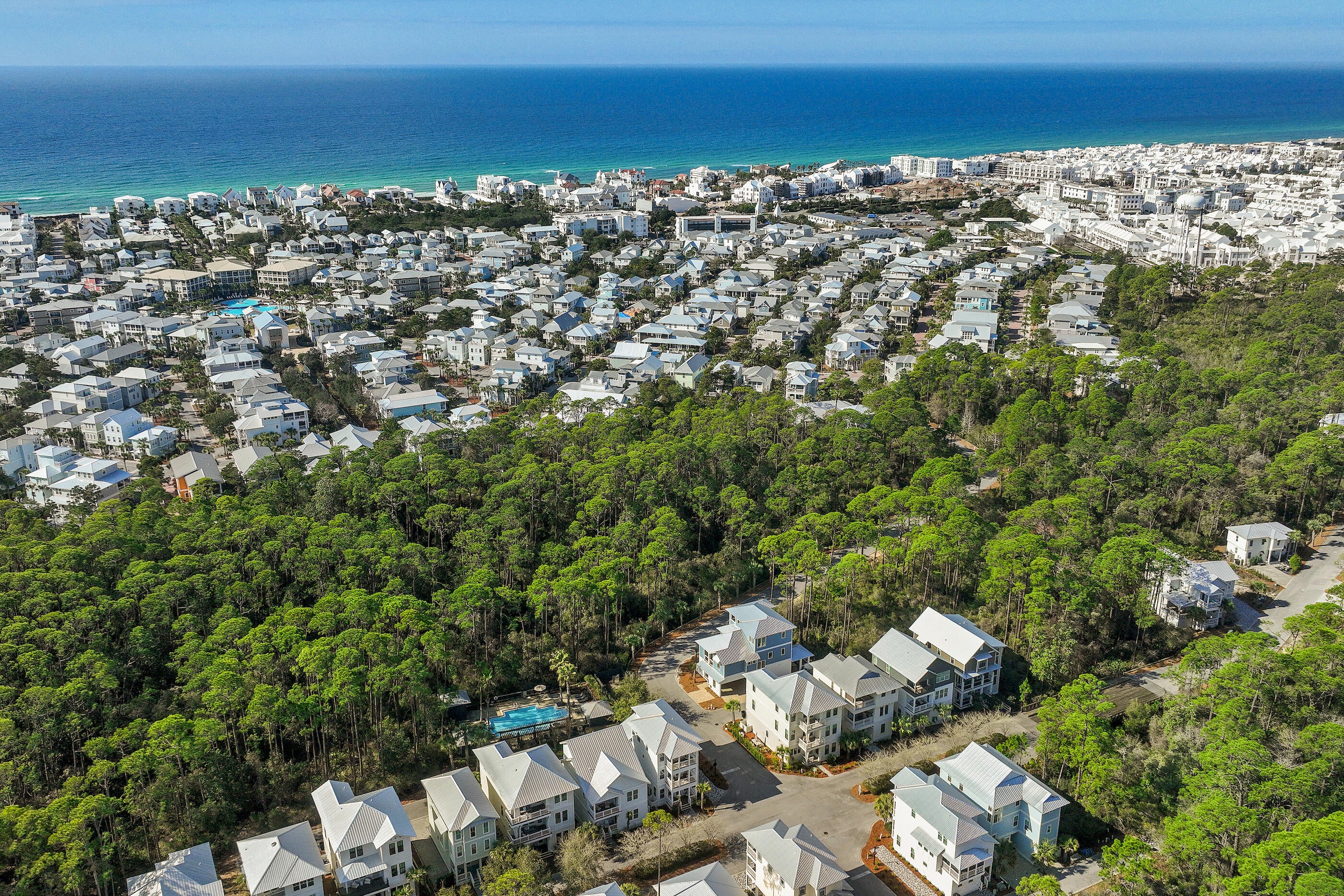 TREETOP S/D - Residential