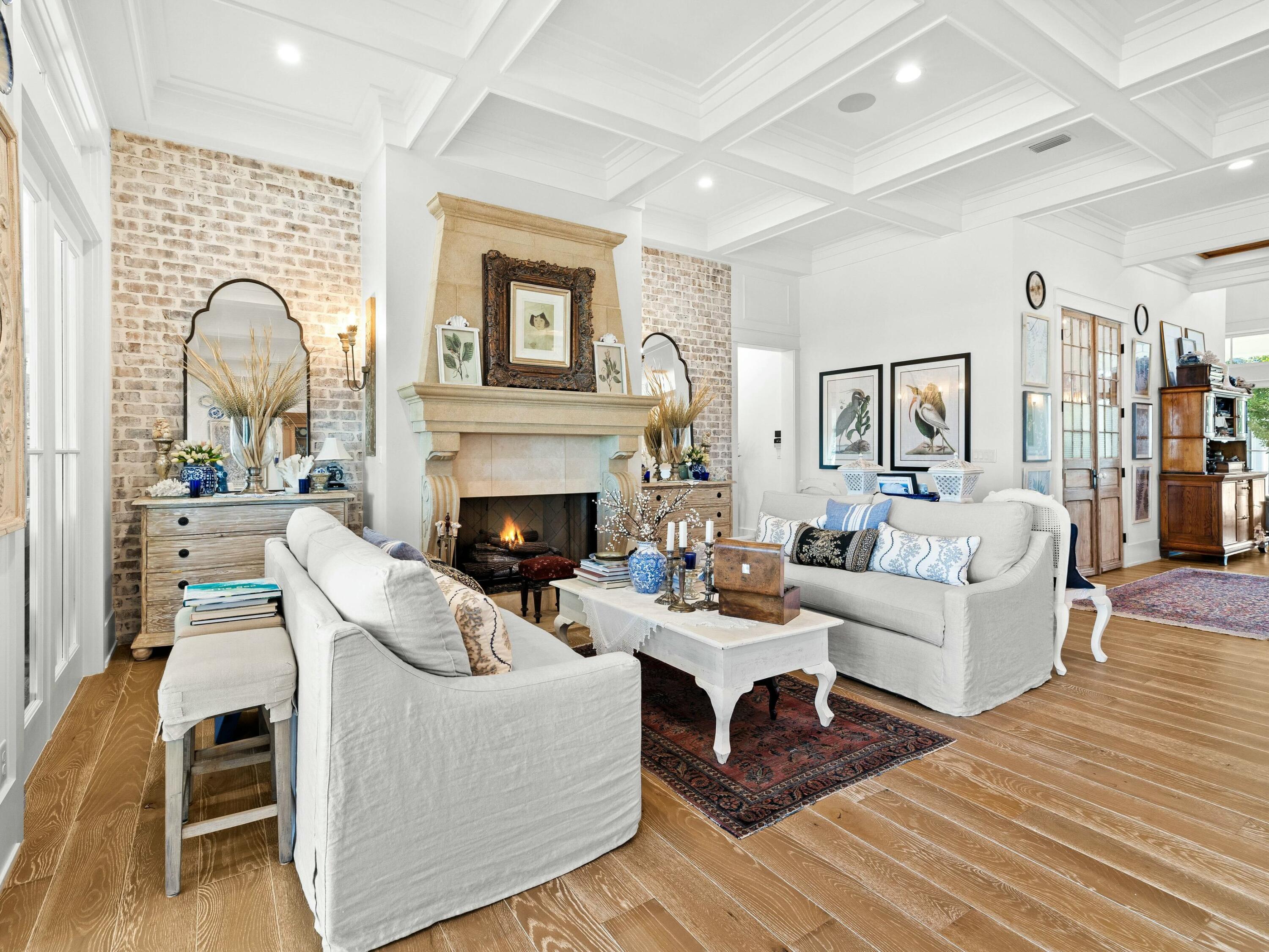 DRIFTWOOD ESTATES - Residential