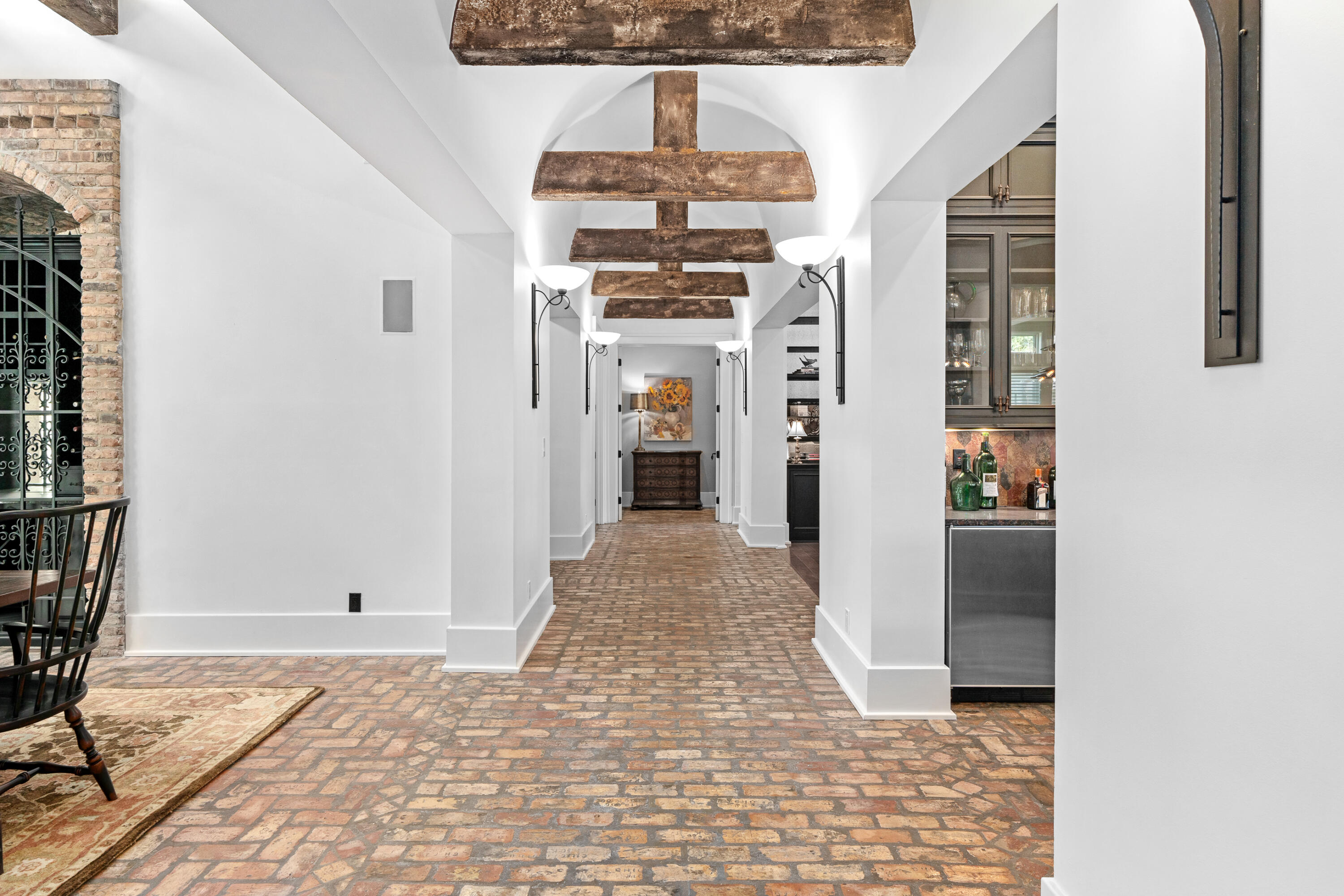 BURNT PINE - Residential