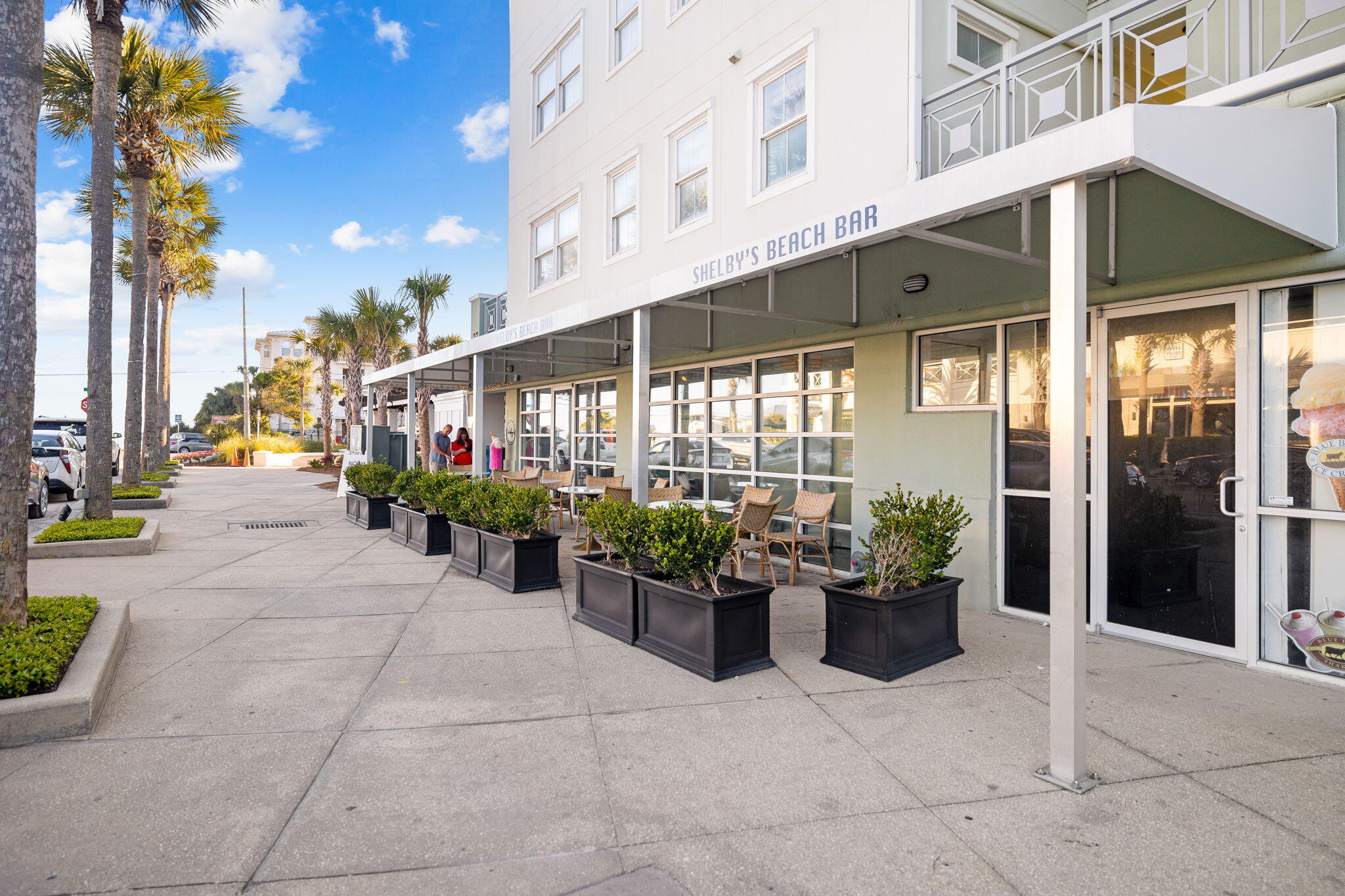 SUNRISE BEACH - Residential