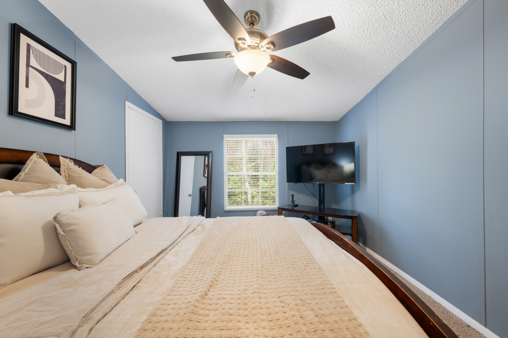 CRESCENT SHORES - Residential