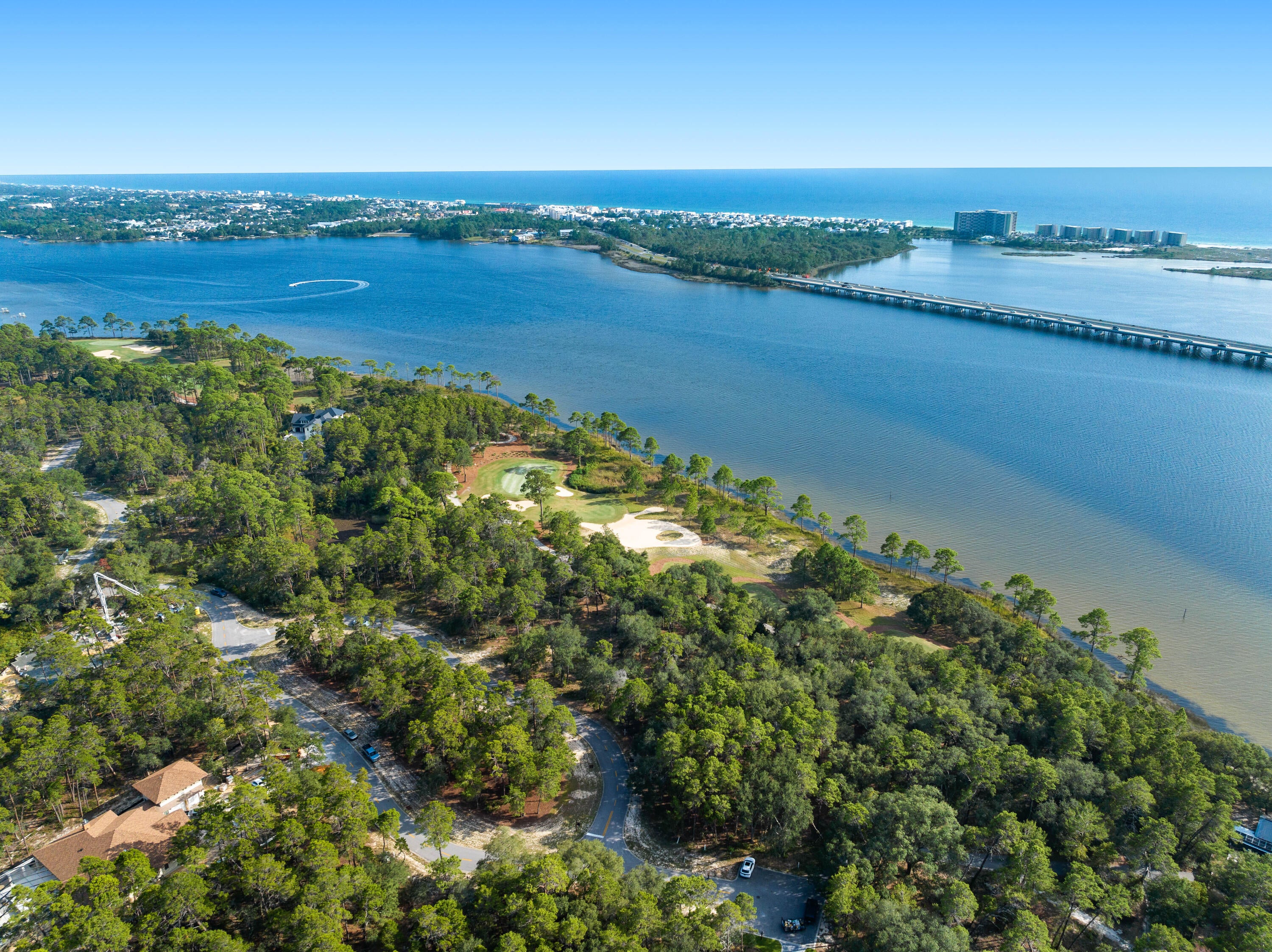 THE COURTS AT WILD HERON PHASE I - Residential