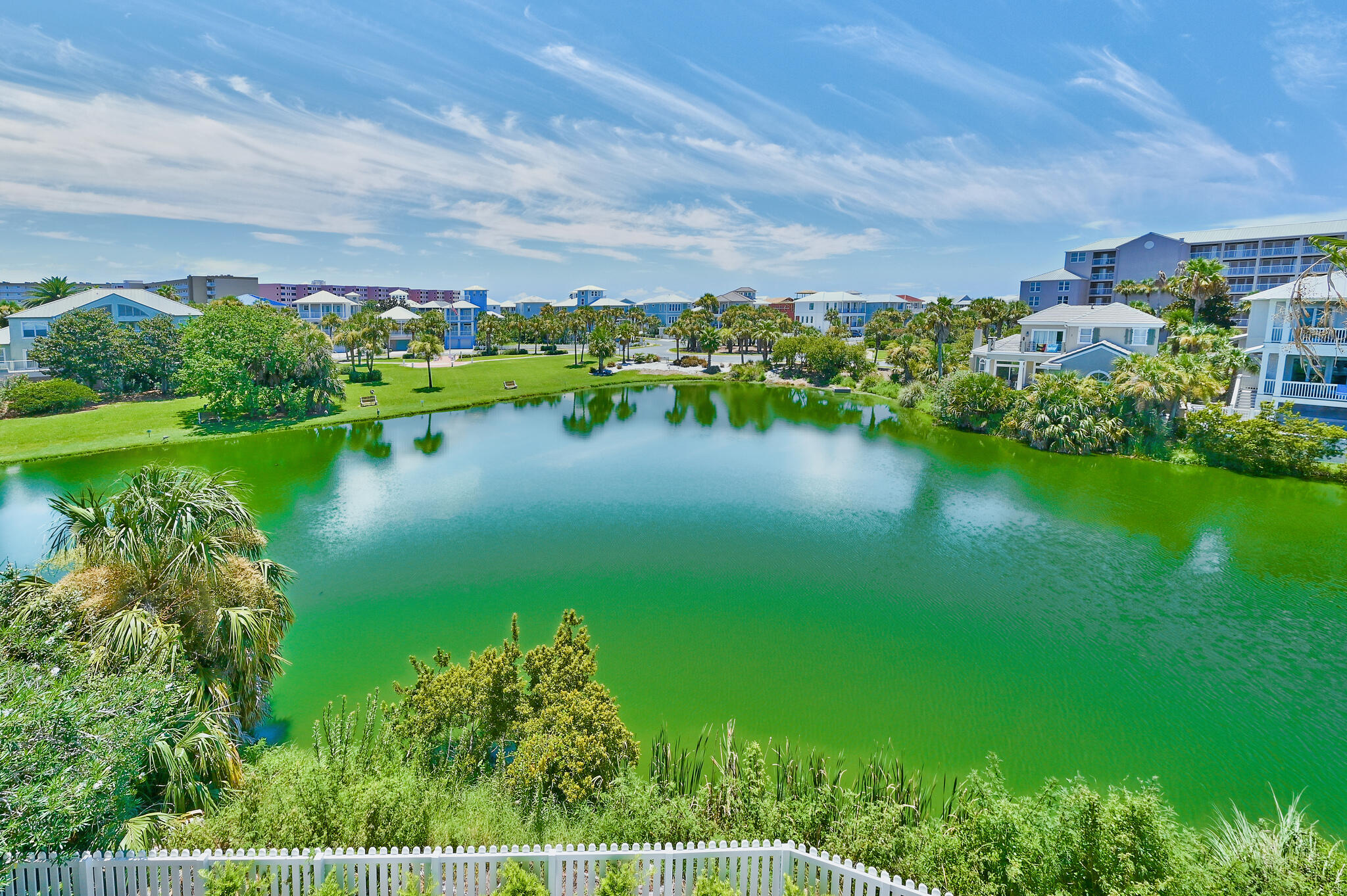 DESTIN POINTE - Residential