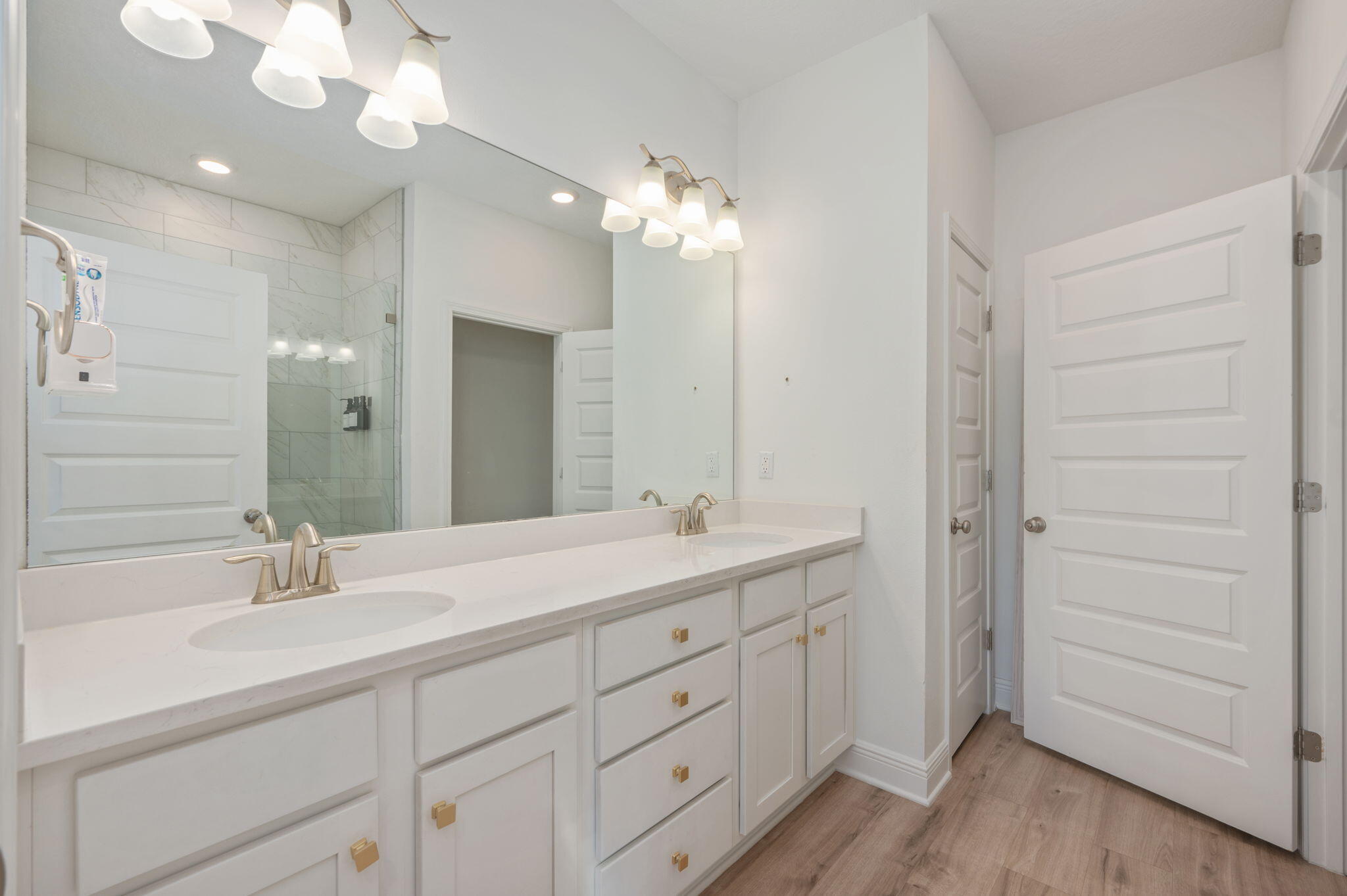 LAKEVIEW S/D - Residential