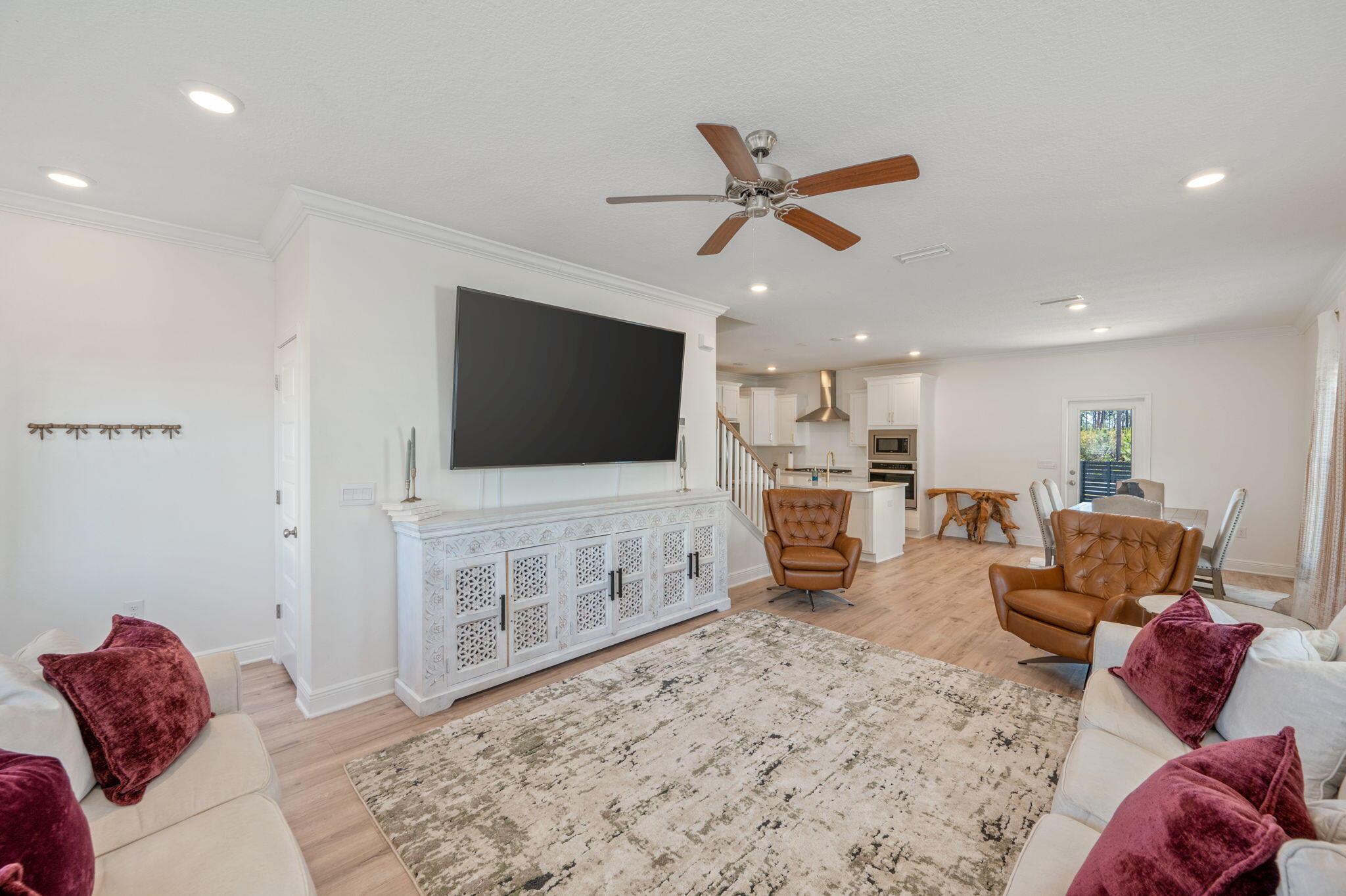 LAKEVIEW S/D - Residential