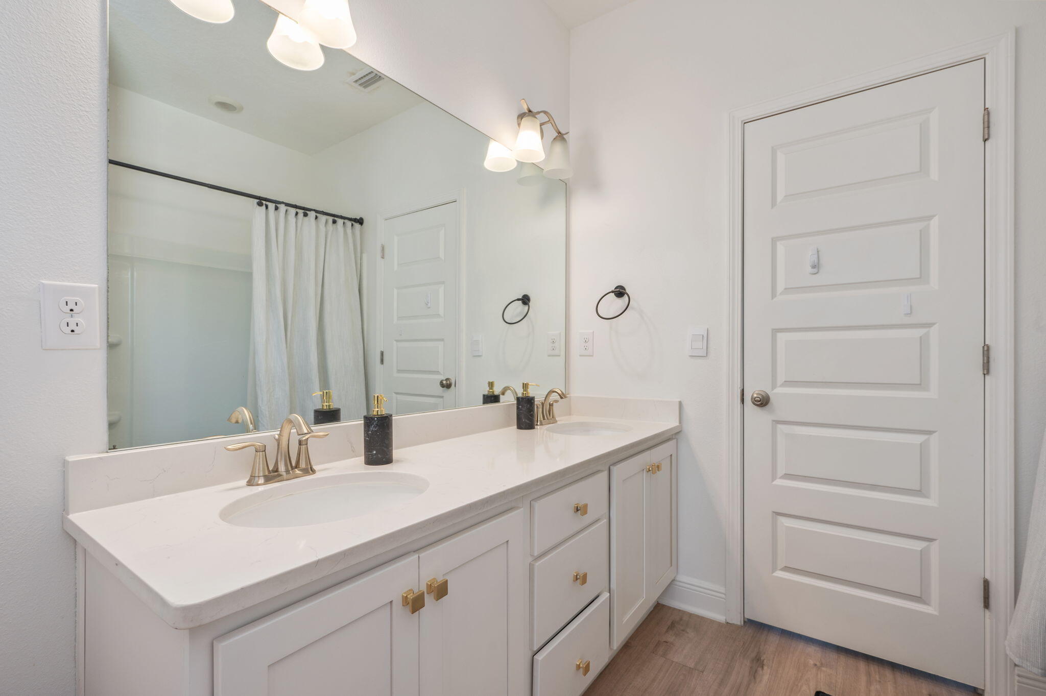 LAKEVIEW S/D - Residential